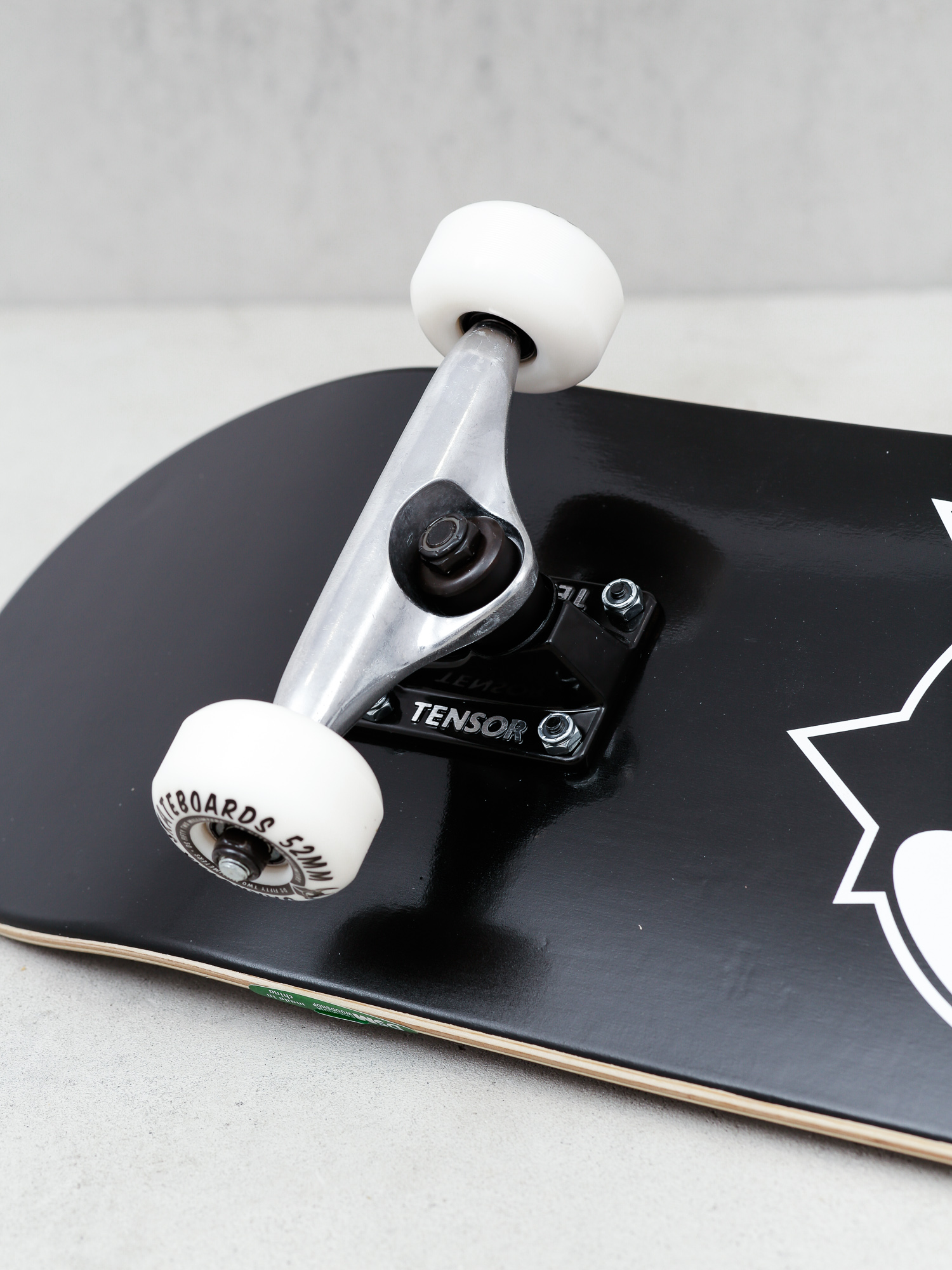 Darkstar Felix Biggy Skateboard (black)