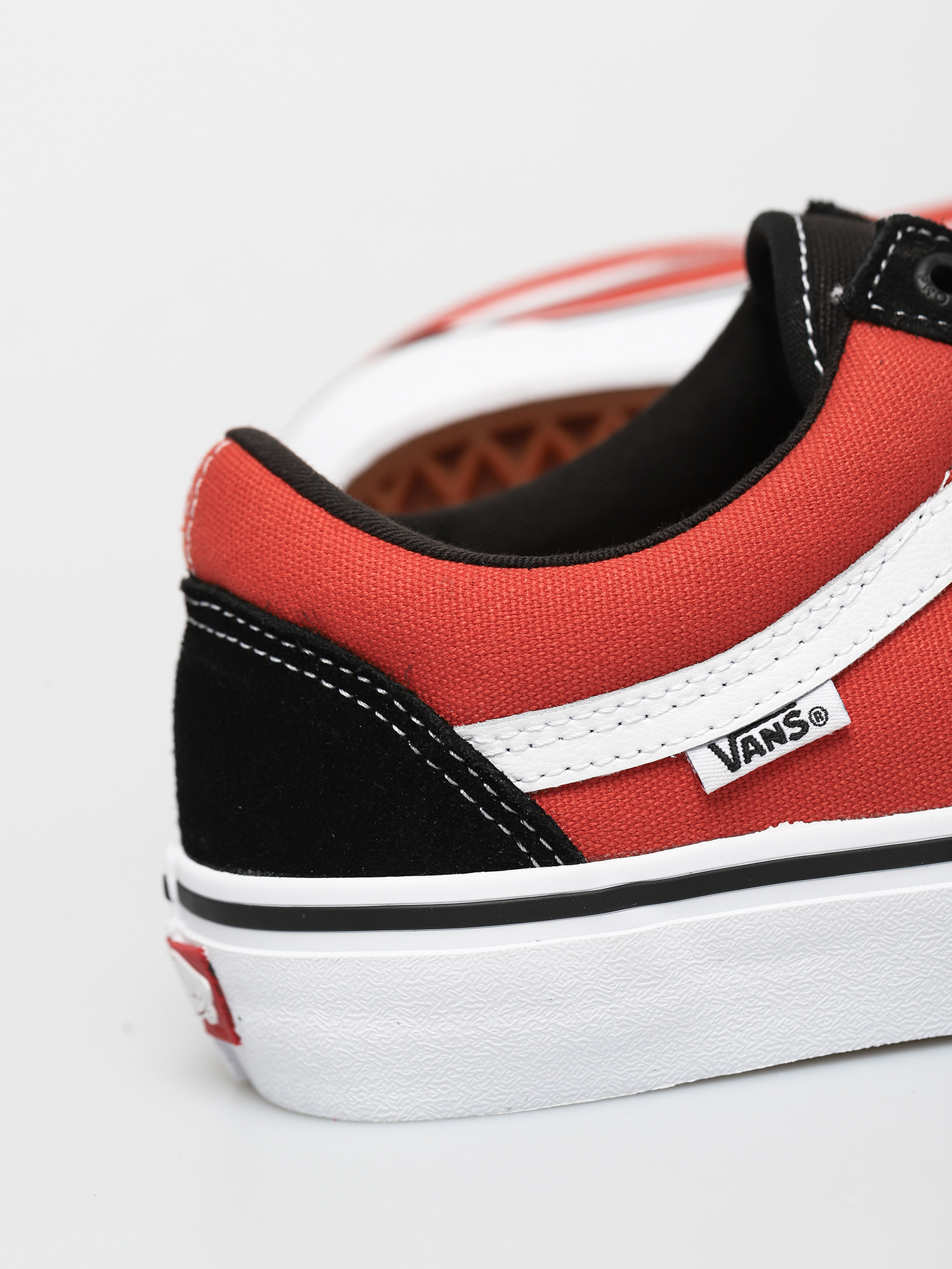 Vans Old Skool Pro Shoes (black/orange)