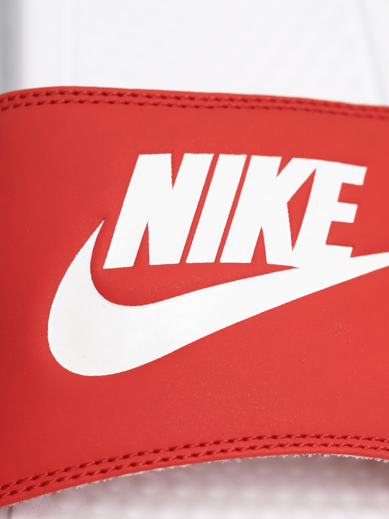 Nike Benassi Just Do It Flip-flops (white/white mystic red)