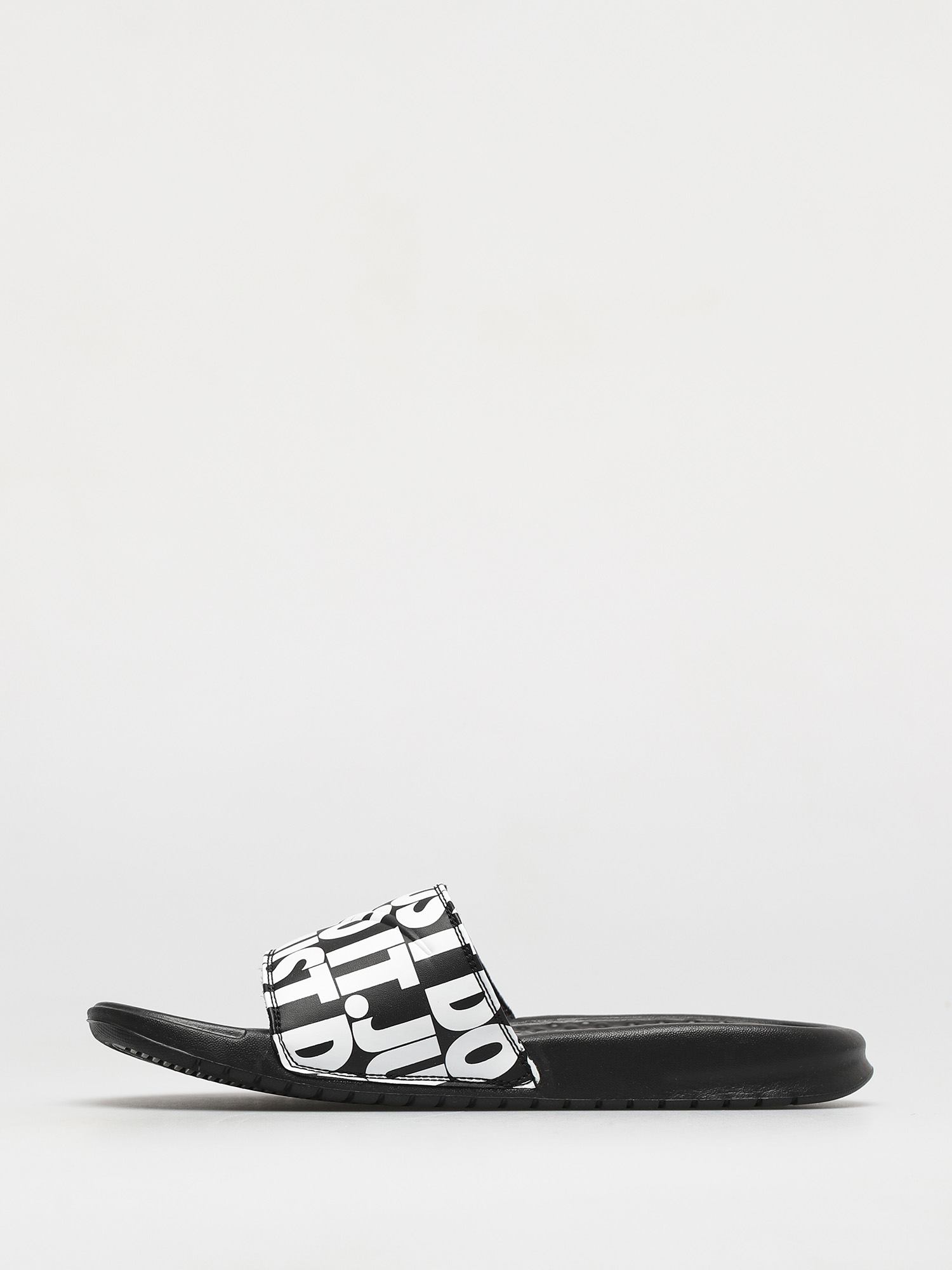 nike benassi 46