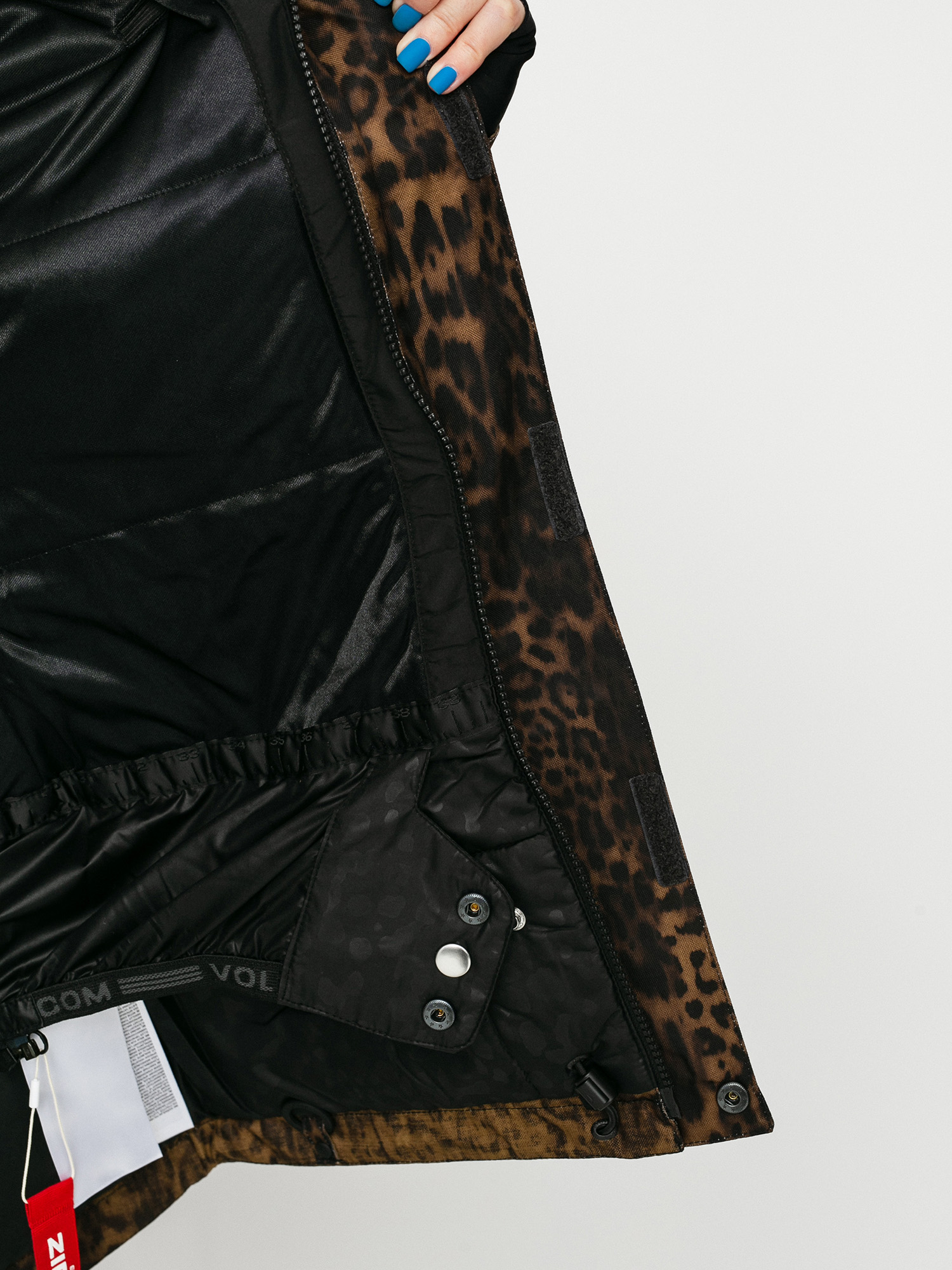 Womens Volcom Shelter 3D Stretch Snowboard jacket (leopard)