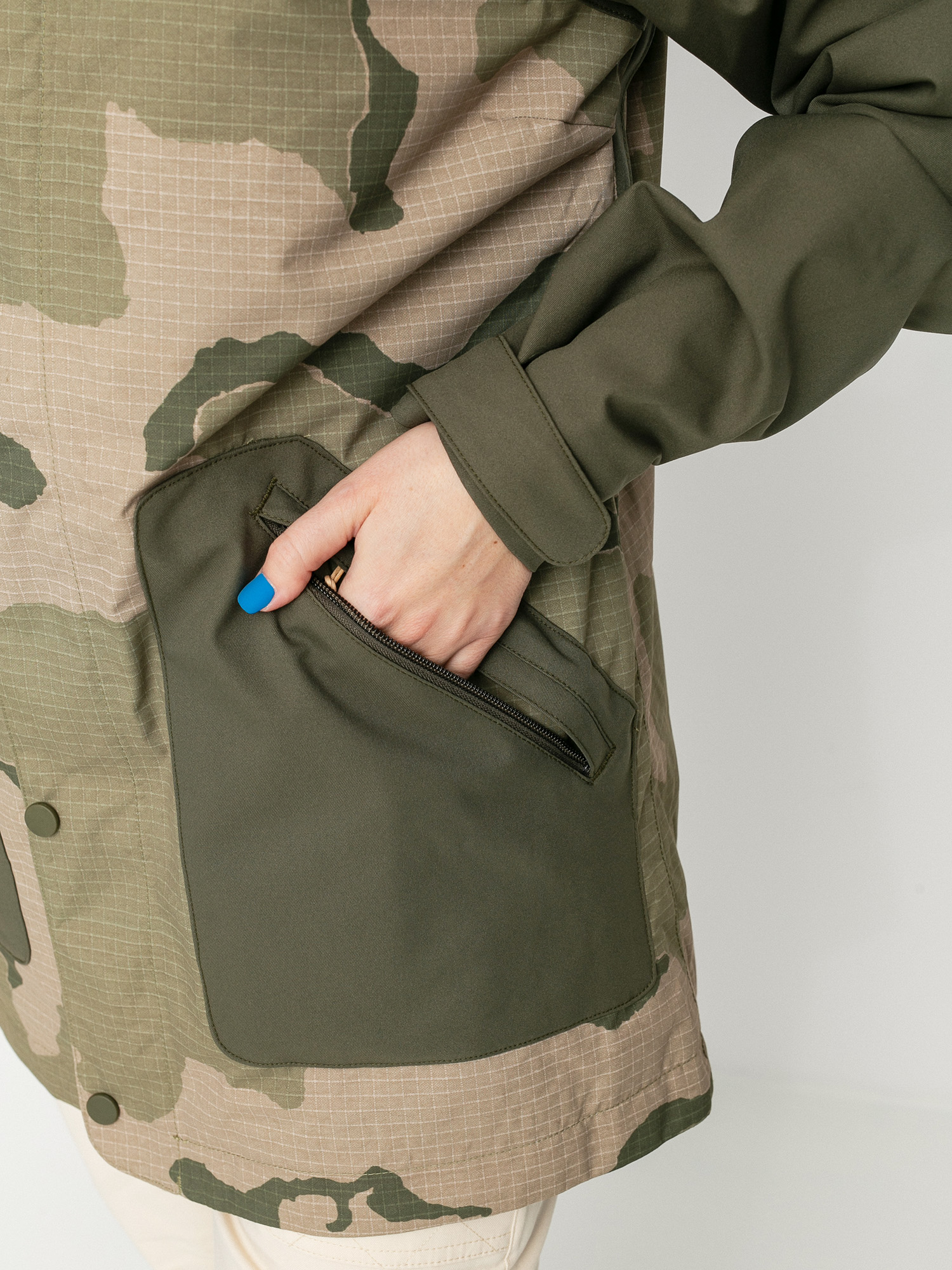 Womens Burton Eastfall Snowboard jacket (keef/barren camo)