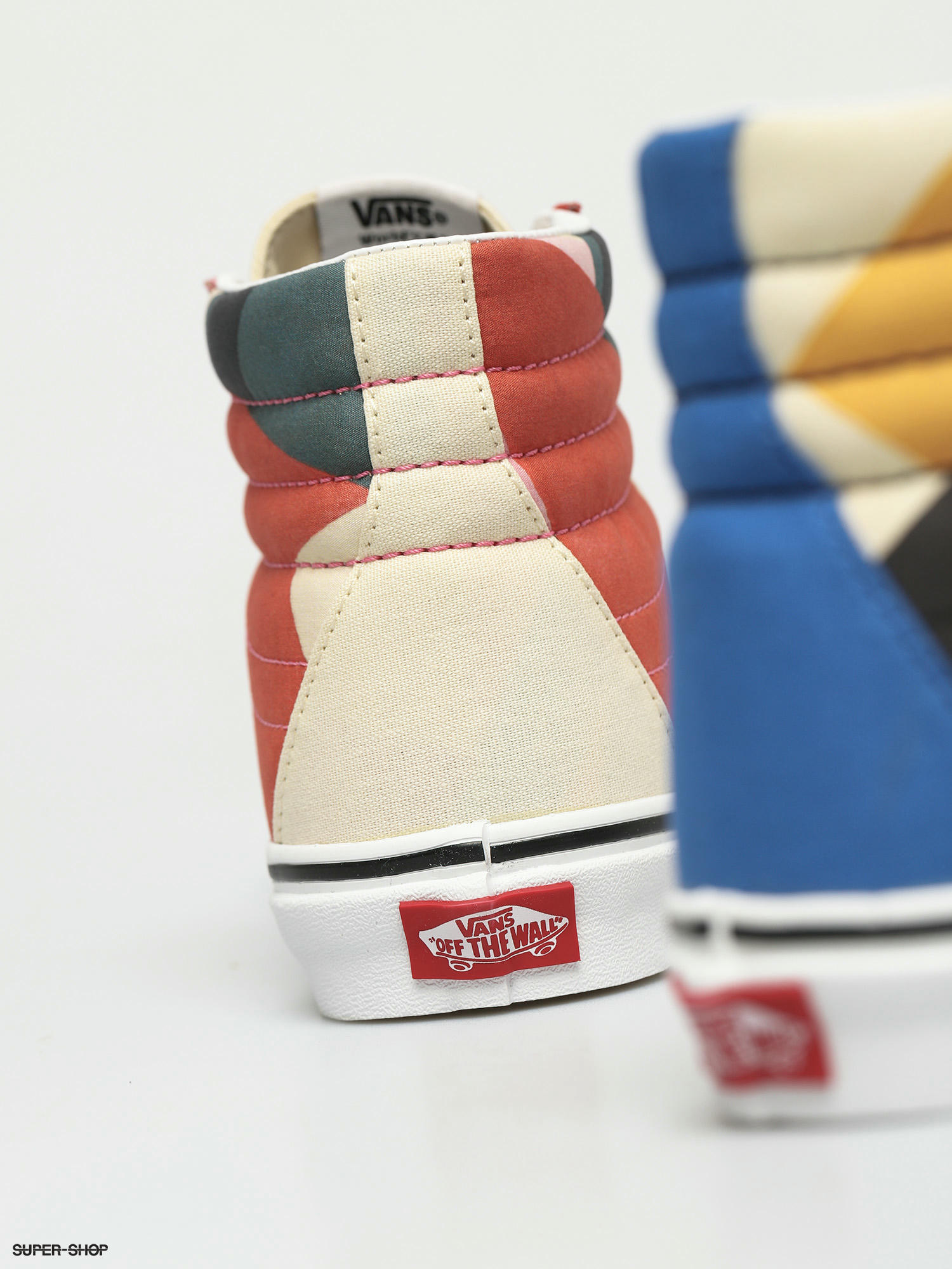 vans moma sk8 hi