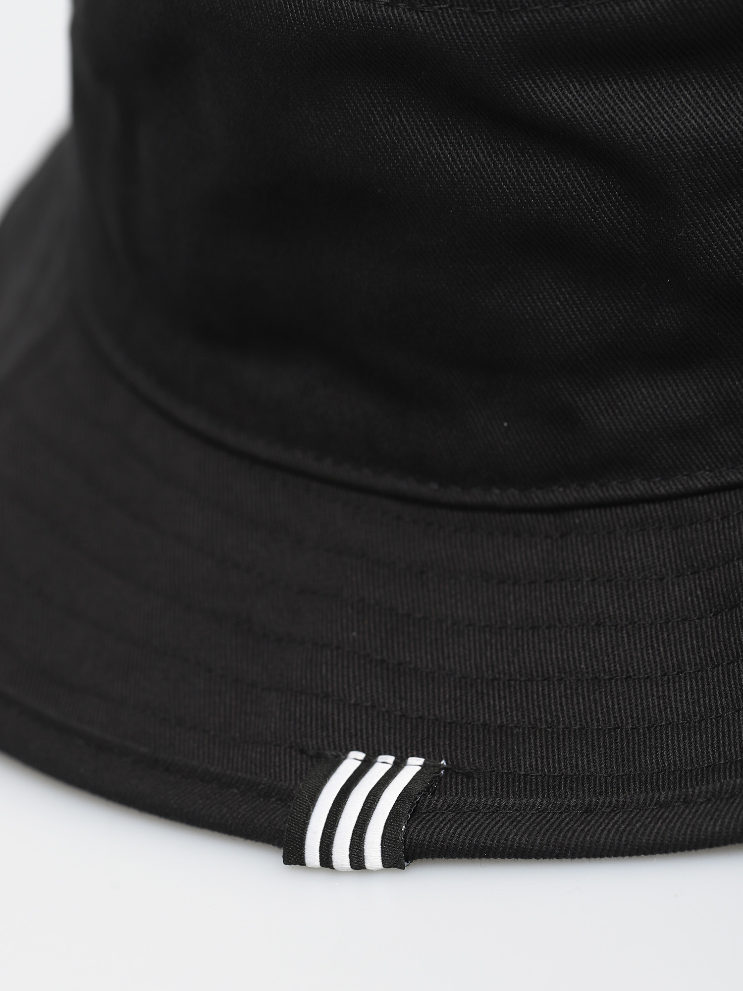 adidas trefoil bucket hat