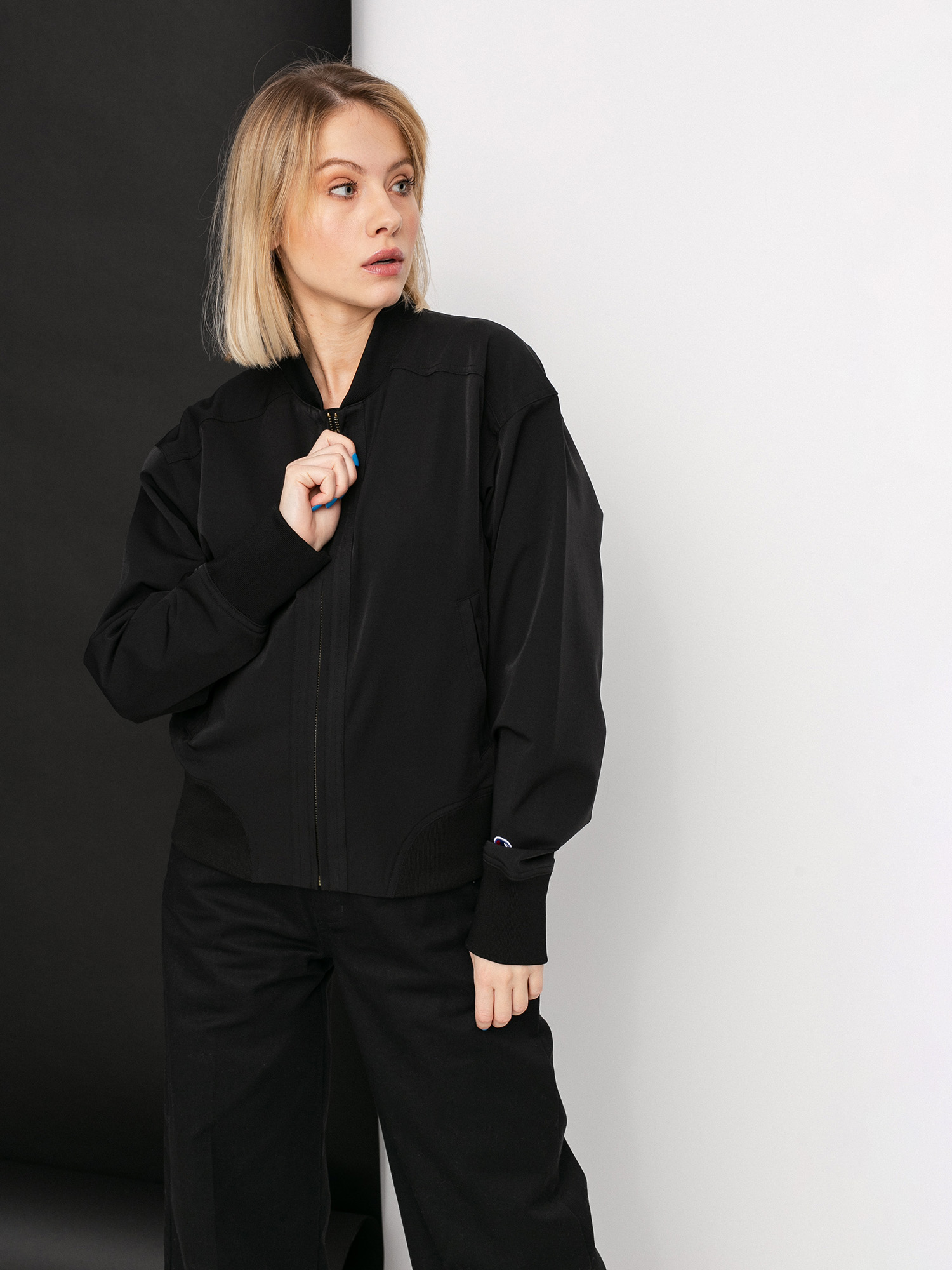 Champion Jacket 113569 Jacke Wmn (nbk)