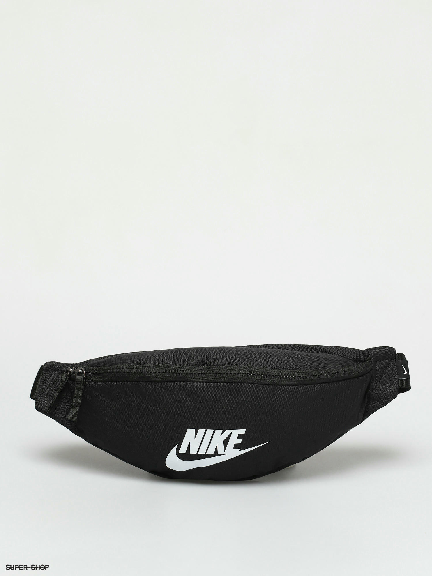 bum bag nike uk