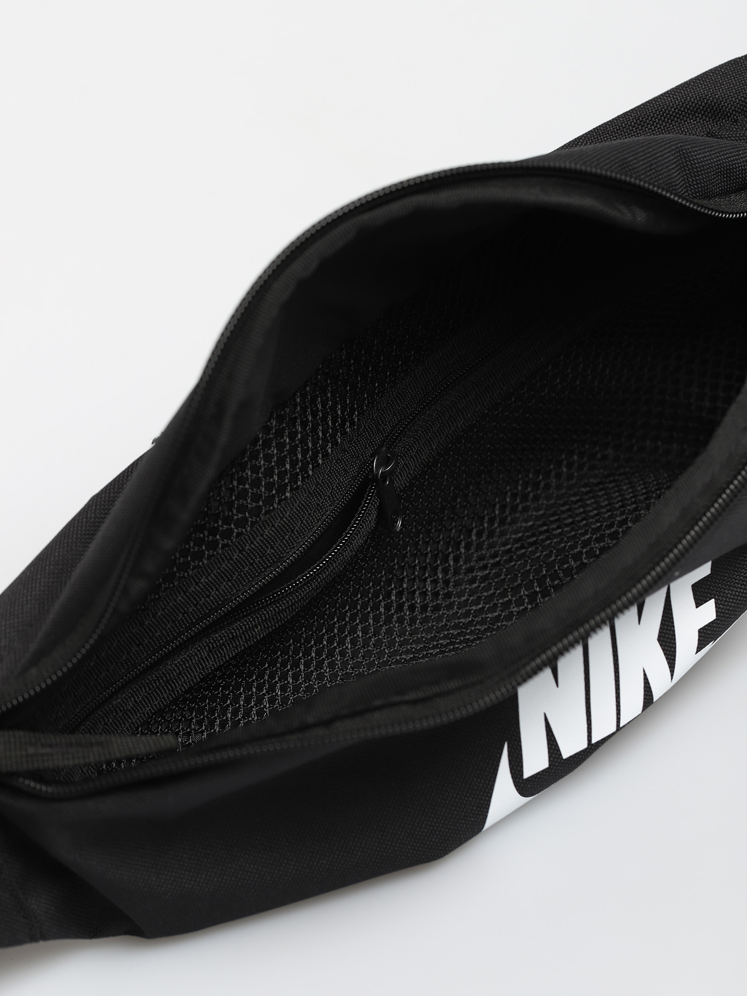 Nike bum hotsell bag rebel