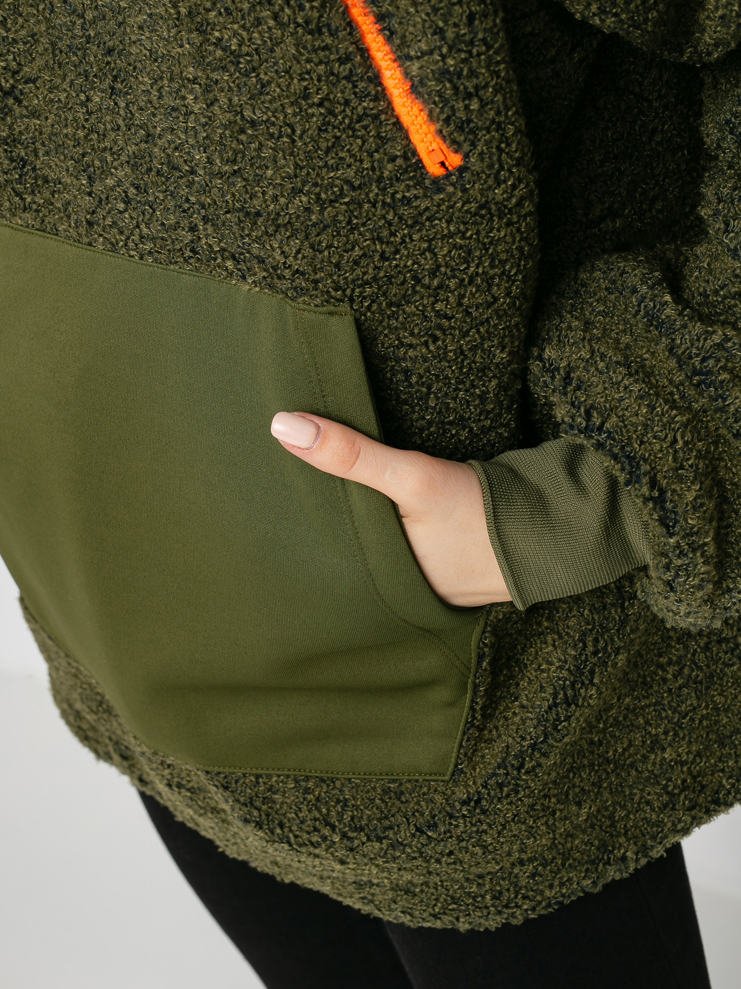 Nike Sherpa HD Hoodie Wmn (olive canvas/olive canvas/cone/cone)