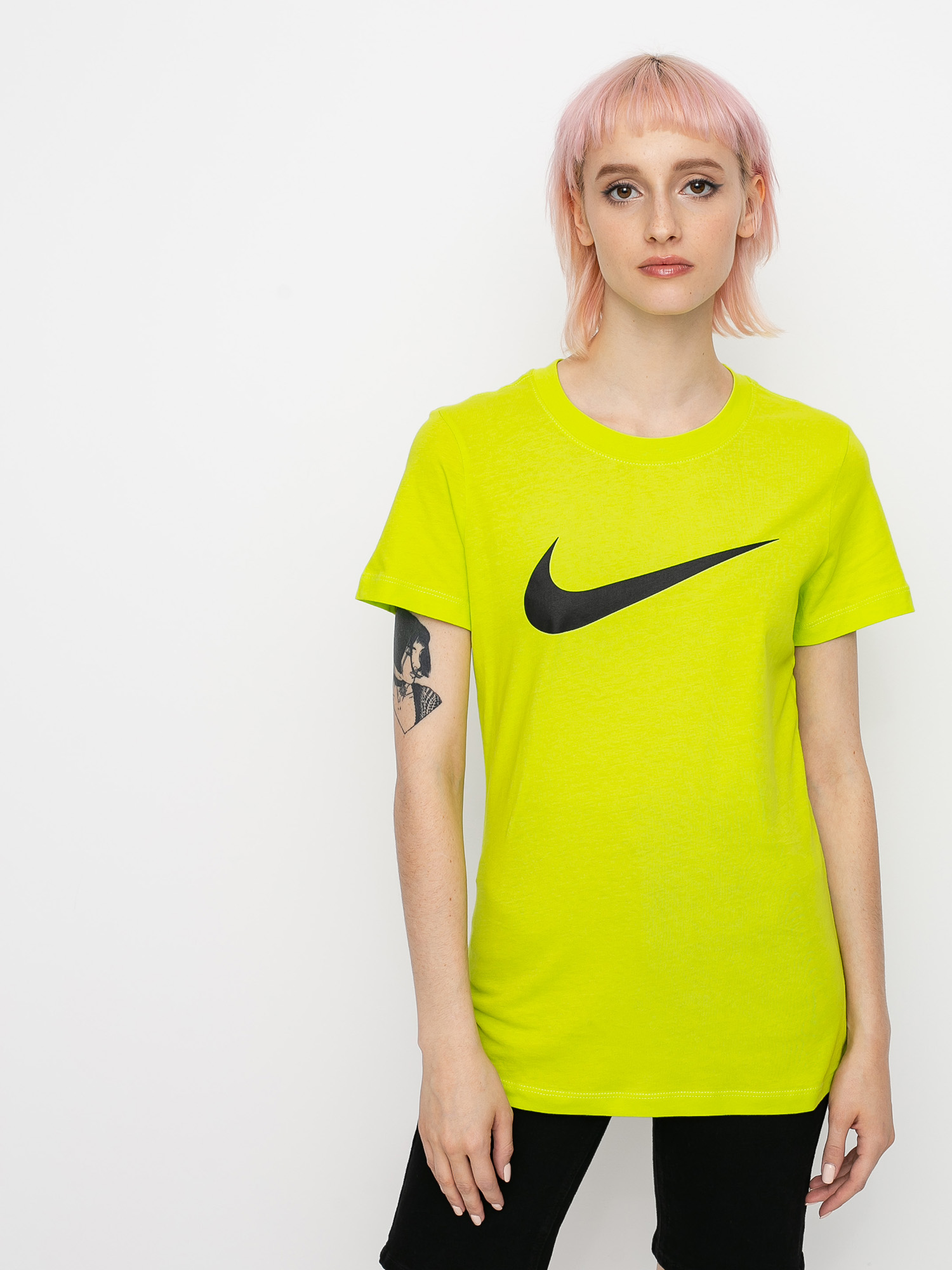 nike swoosh shirt black