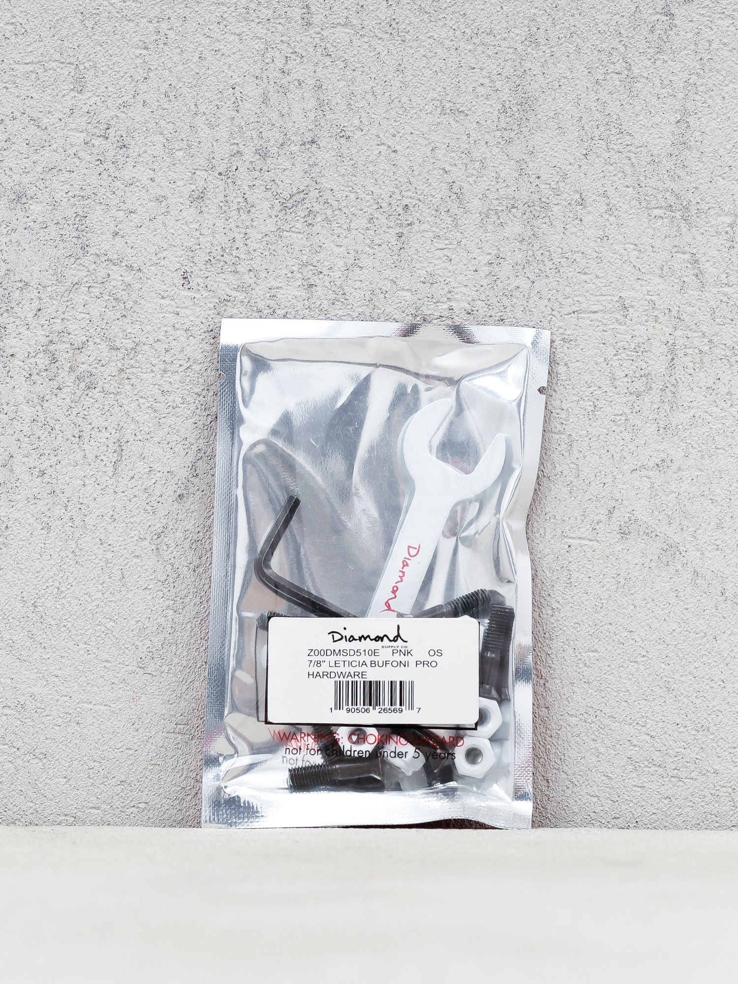 Diamond Supply Co. Leticia Bufoni Pro Bolts (pink)