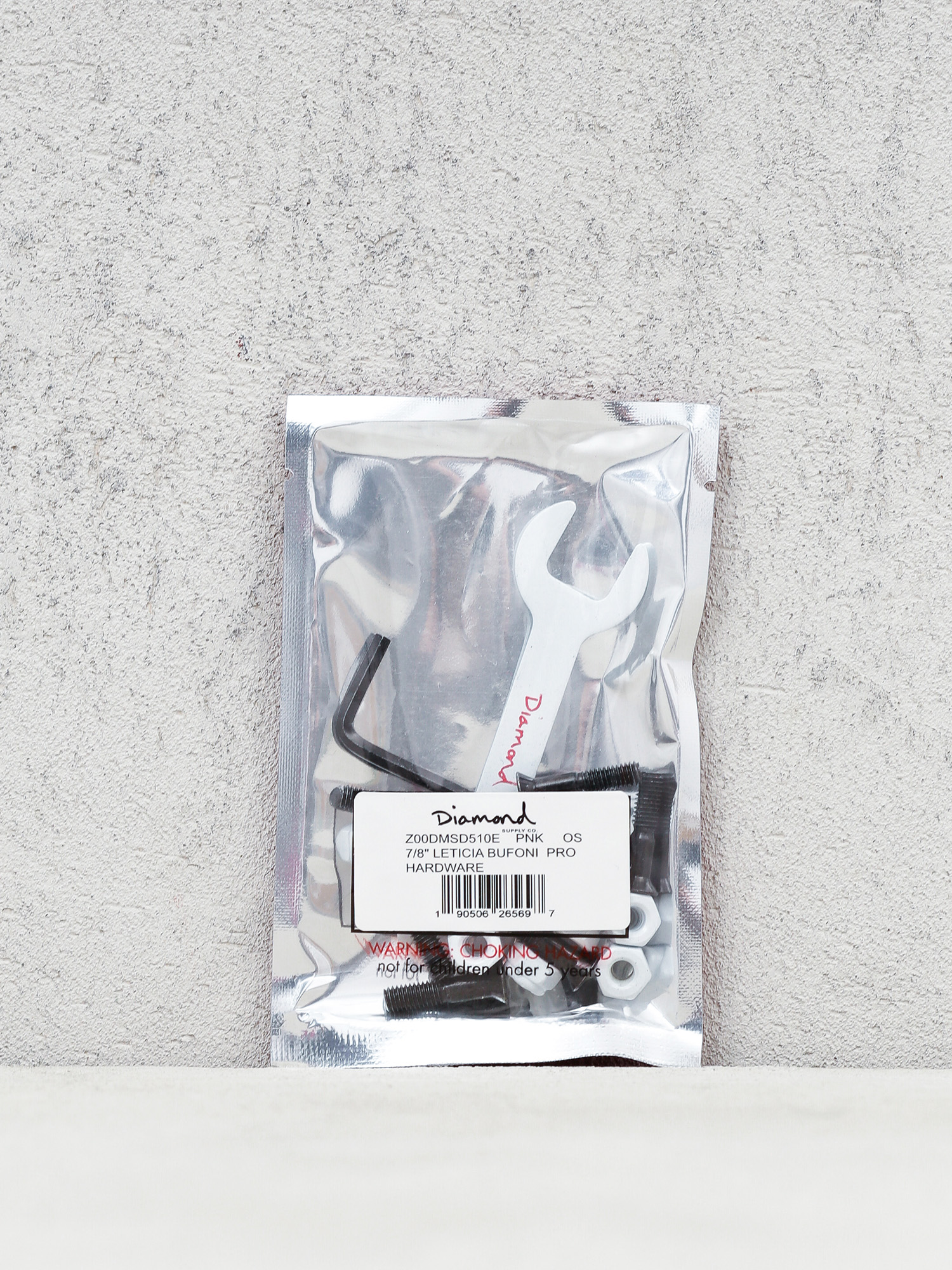 Diamond Supply Co. Leticia Bufoni Pro Bolts (pink)