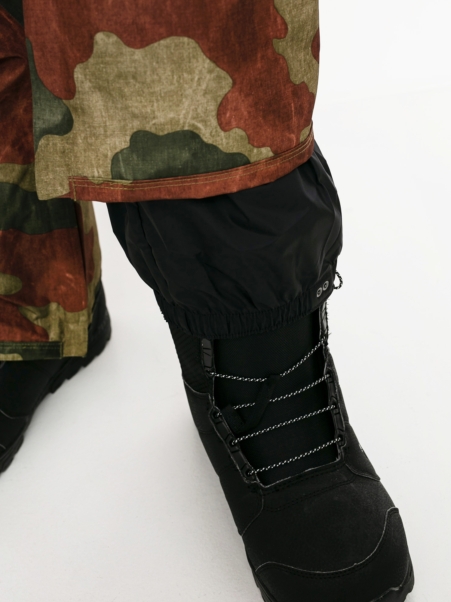 Mens Burton Ak Gore Tex Cyclic Bib Snowboard pants (martini olive telo camo)