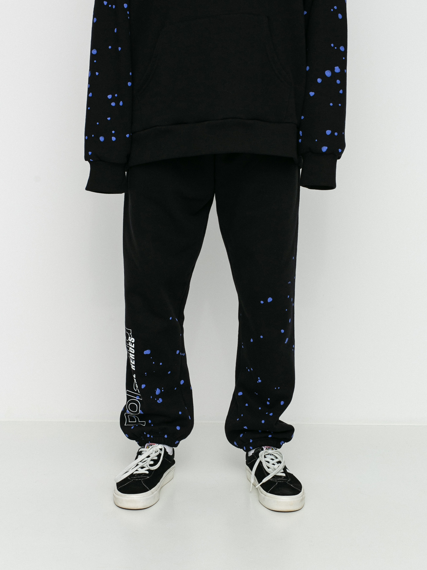 nike spray pants