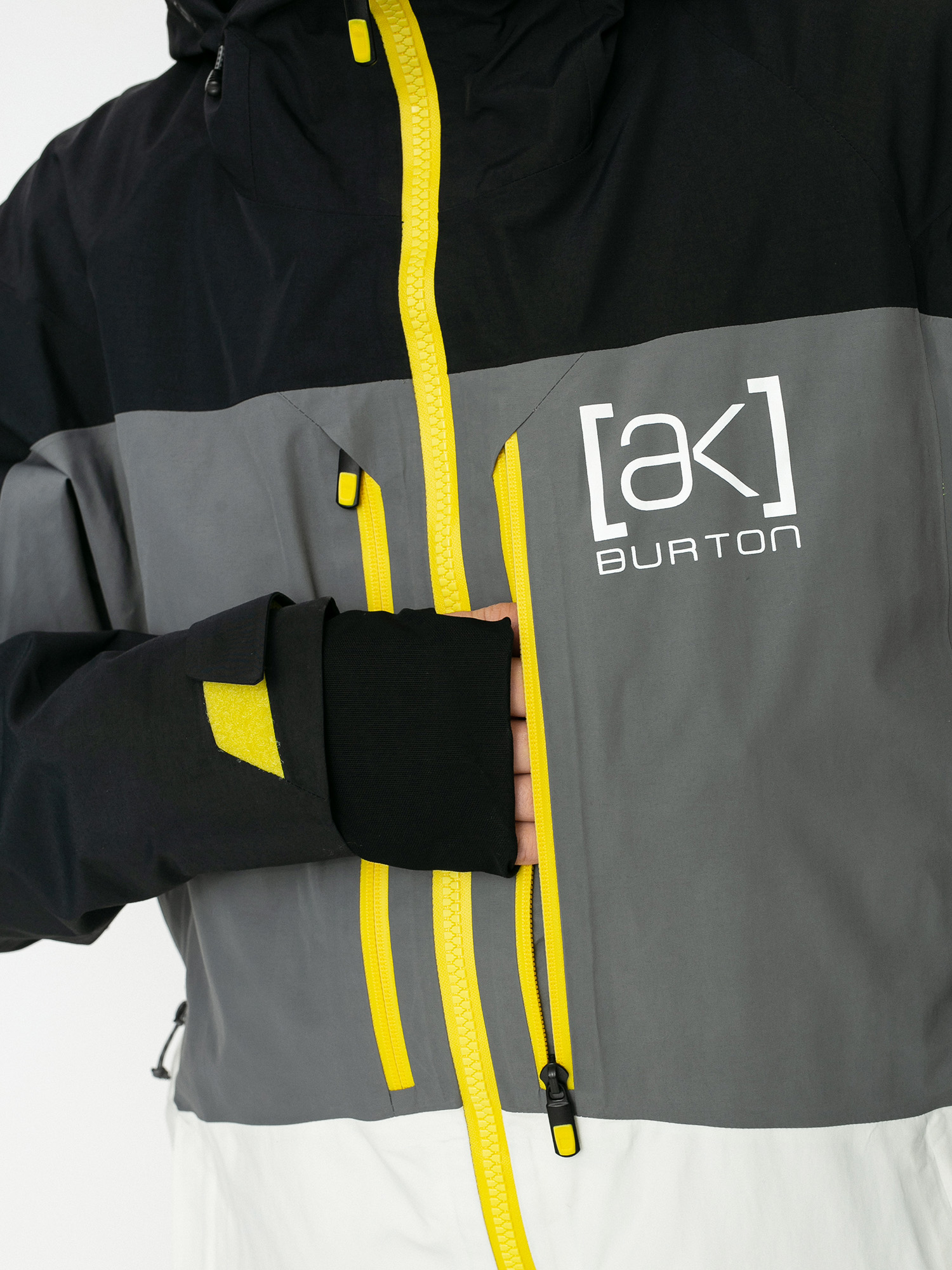 Mens Burton Ak Gore Tex Swash Snowboard jacket (true black/castlerock/white mist)