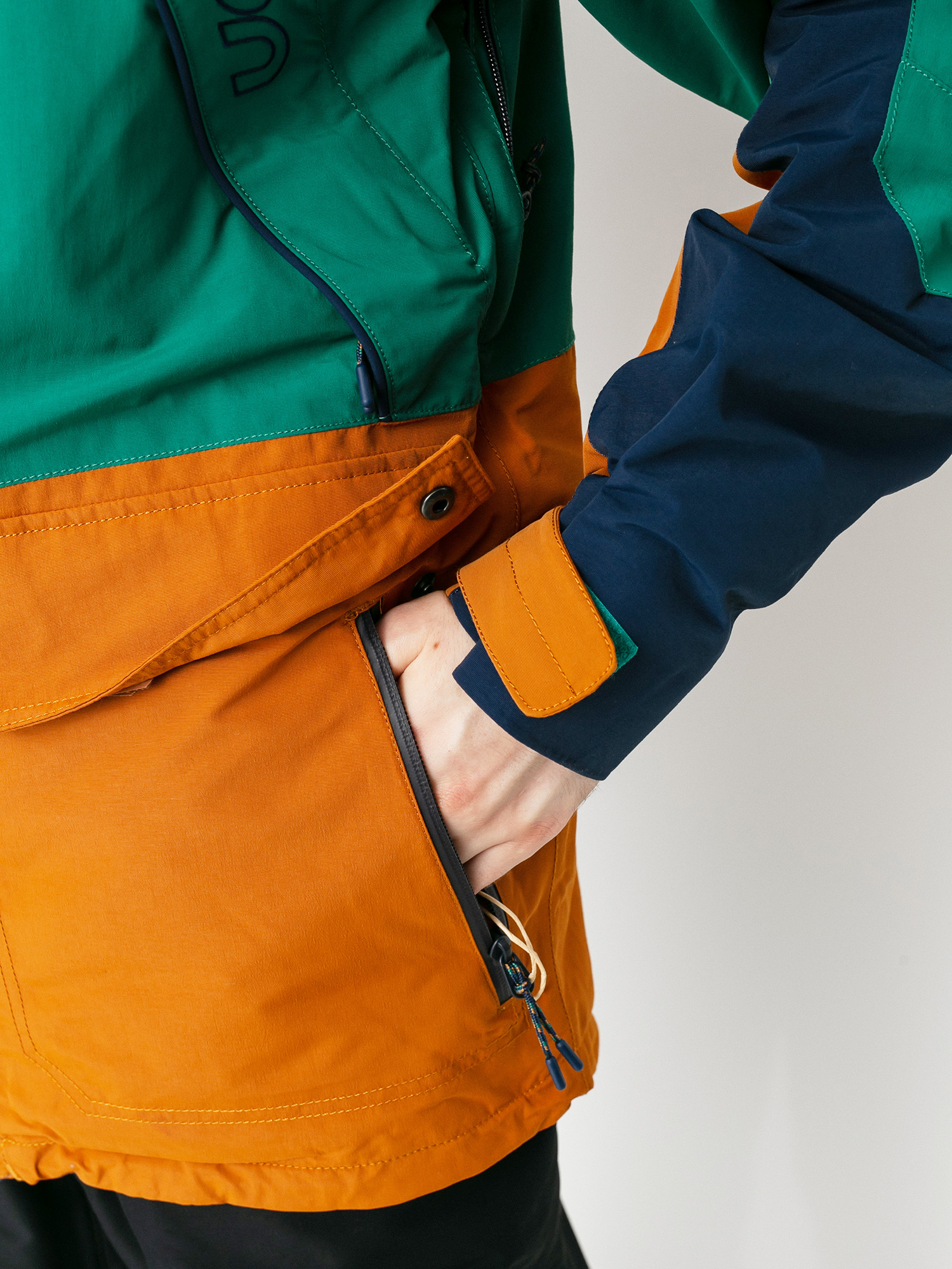 Mens Burton Breach Insulated Snowboard jacket (dress blue/antique green/true penny)