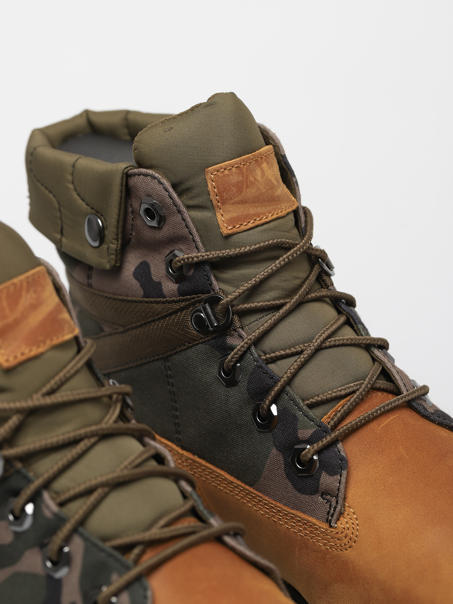 Timberland 6In Heritage EkF Shoes (brown/green)