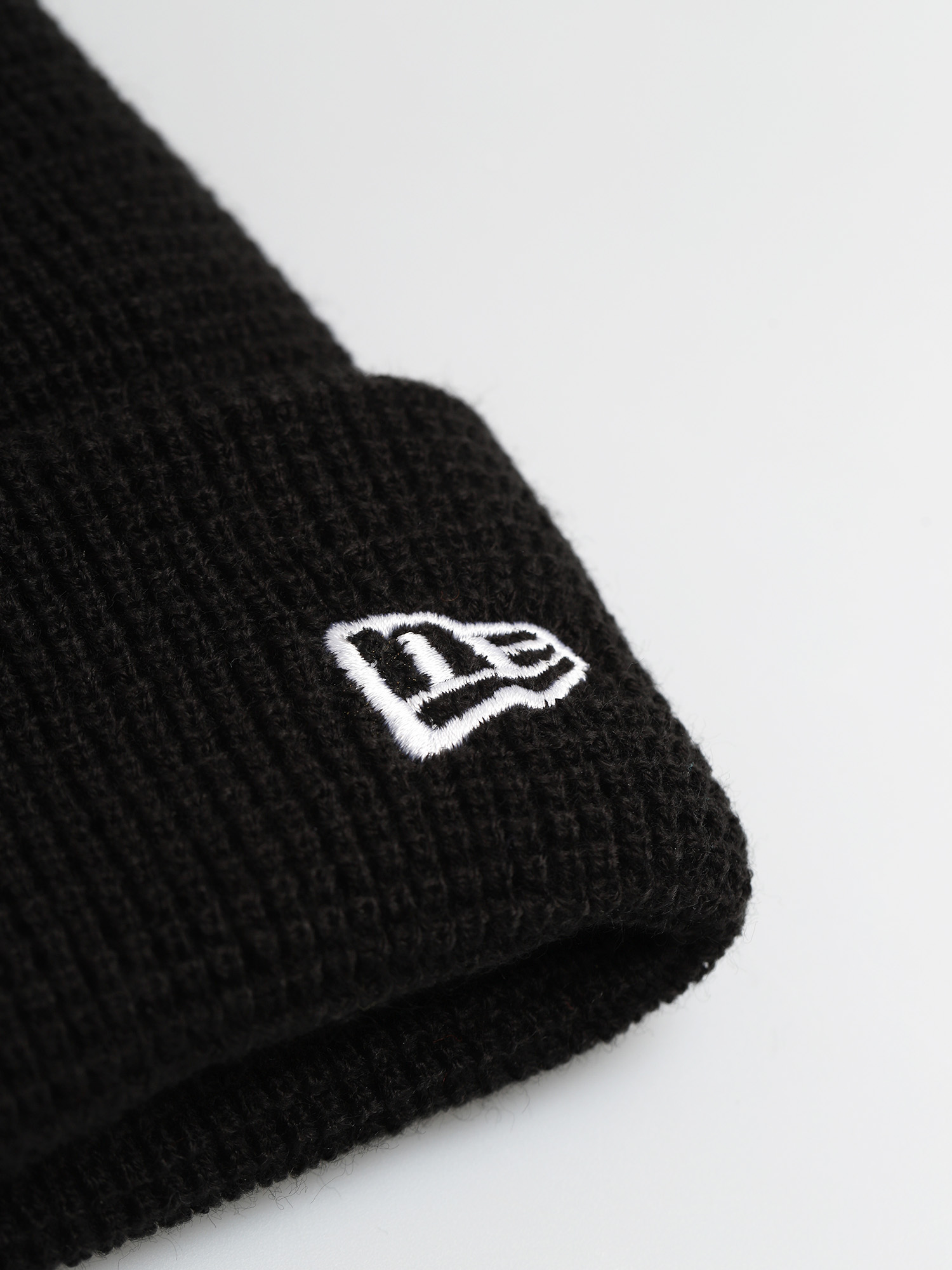 New Era Colour Waffle Knit Beanie (black)