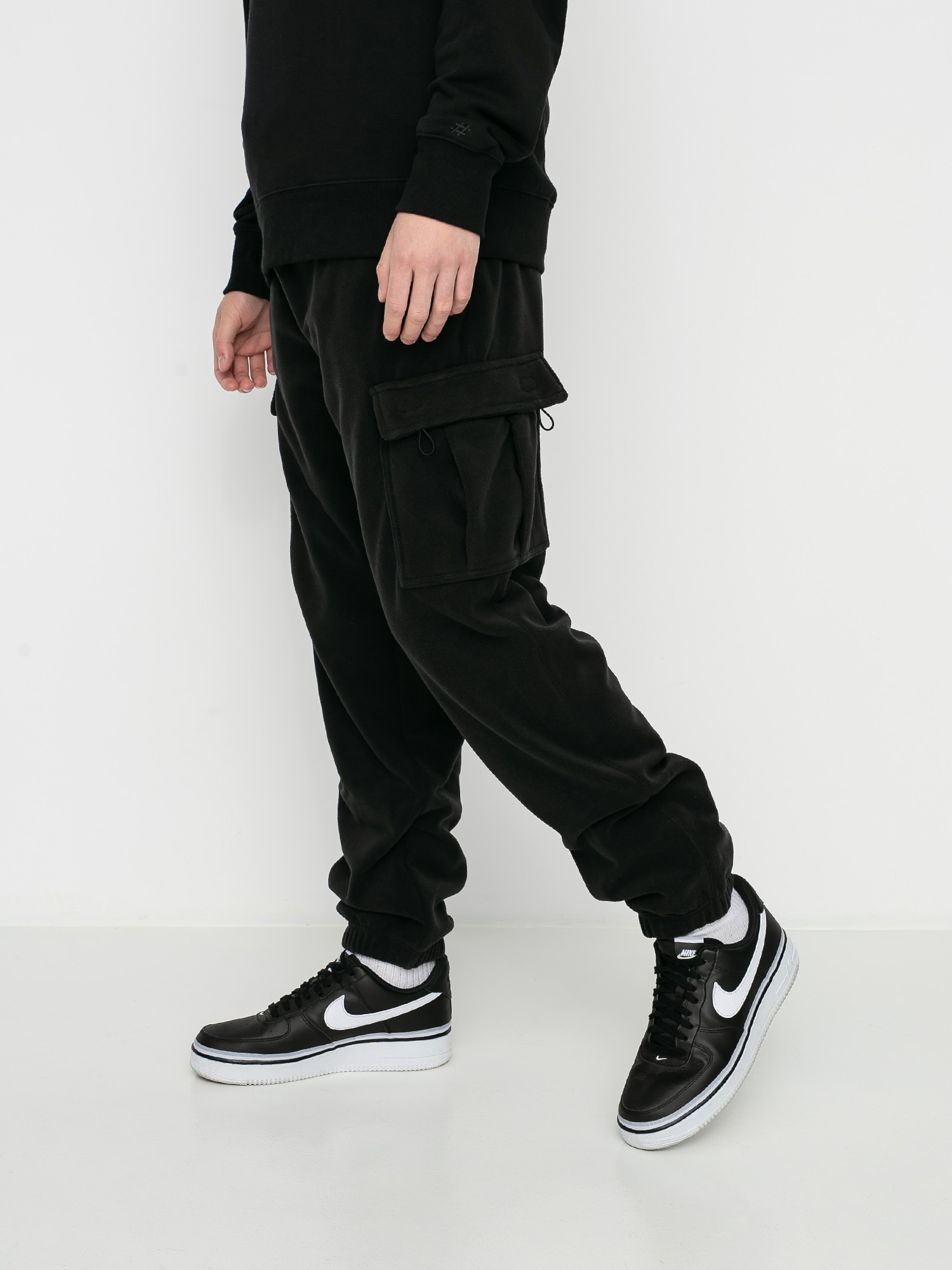 Nike SB Novelty Cargo Pants black (black/black/black) - Main Image