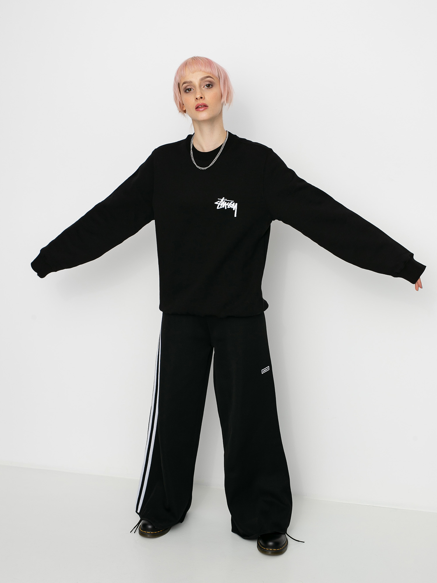 Stussy Ocular Sweatshirt Wmn (black)