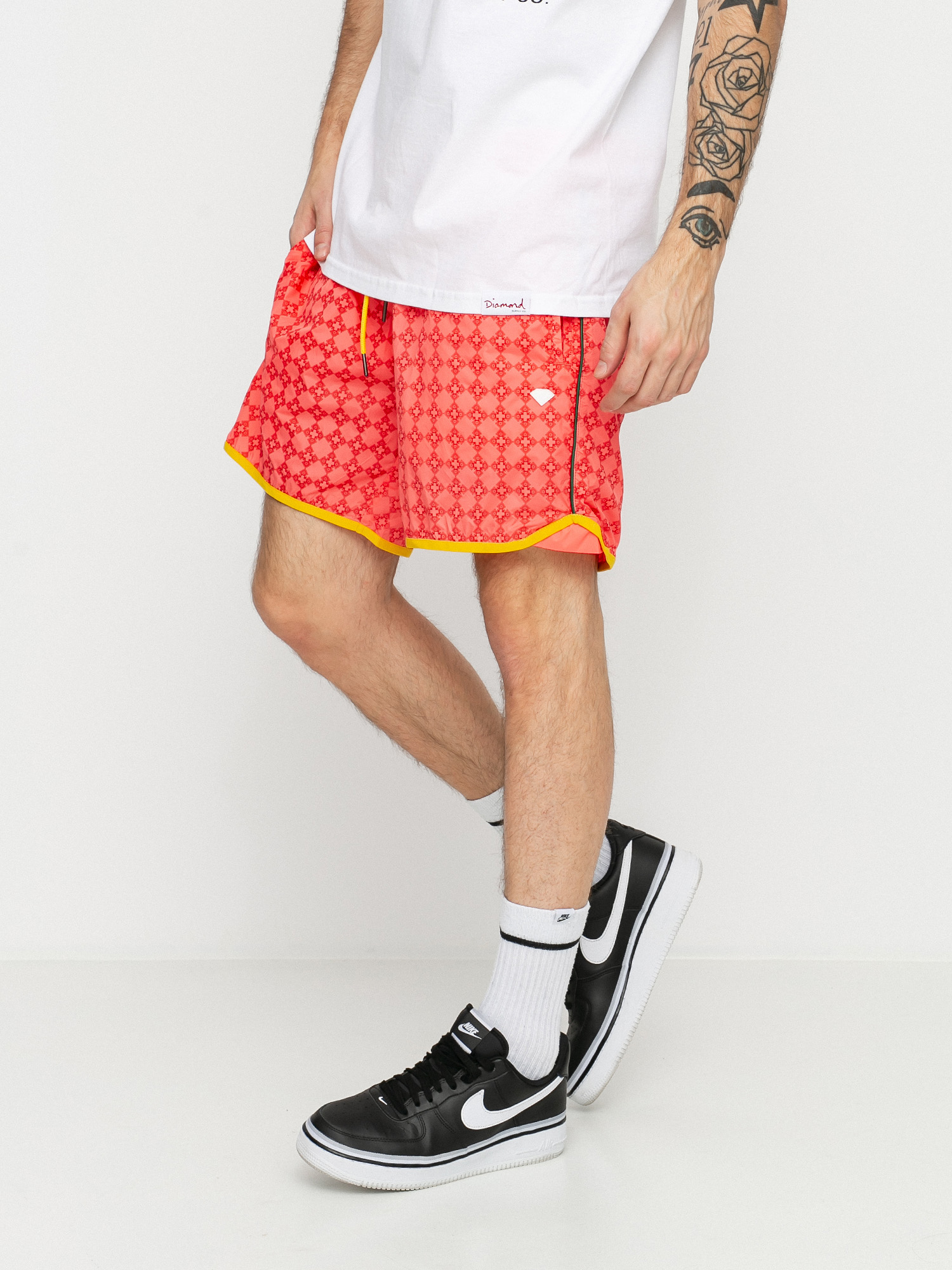 Diamond Supply Co. Checkered Cross Shorts (coral)