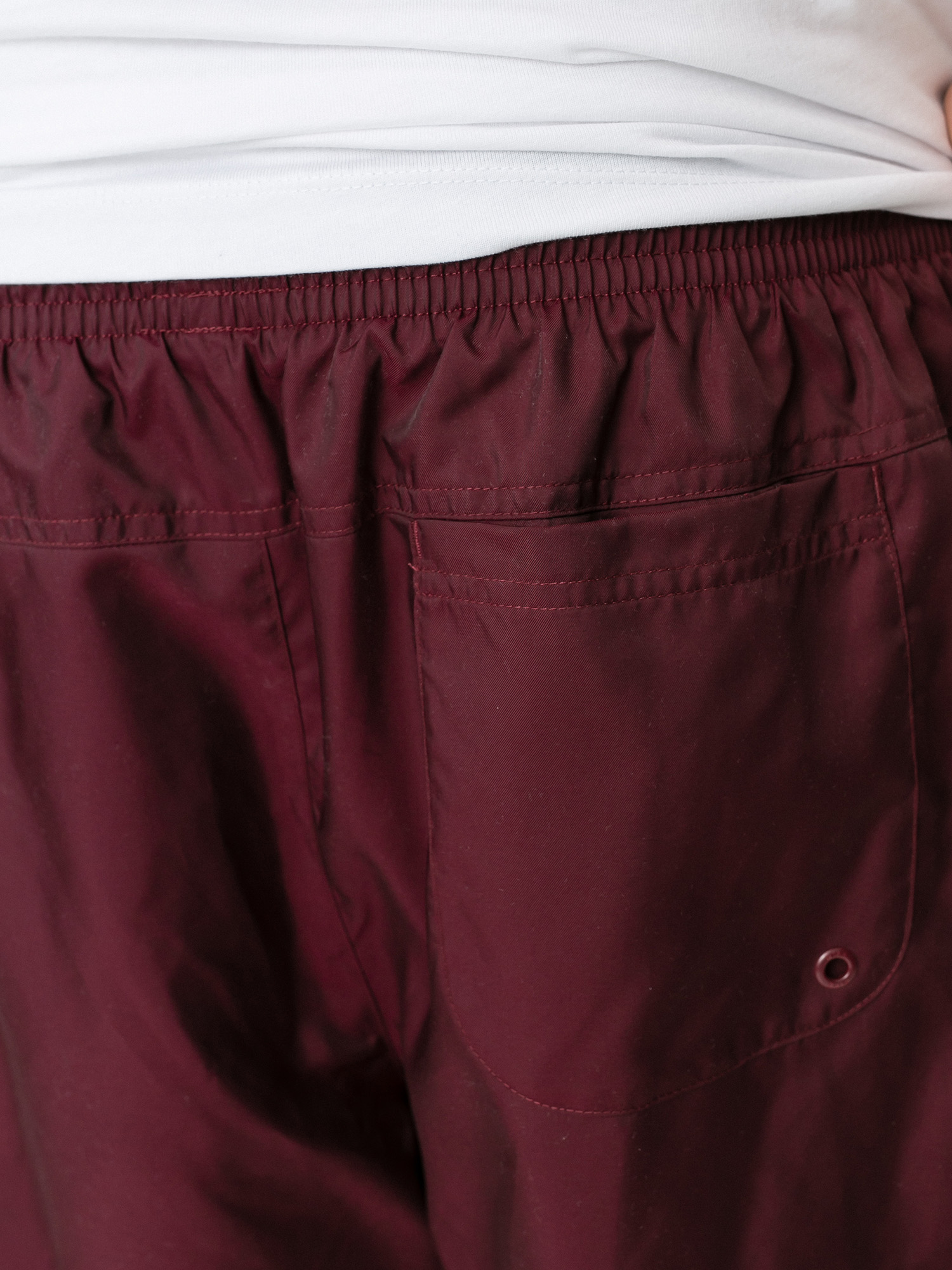 Nike Sportswear Shorts (night maroon/white)