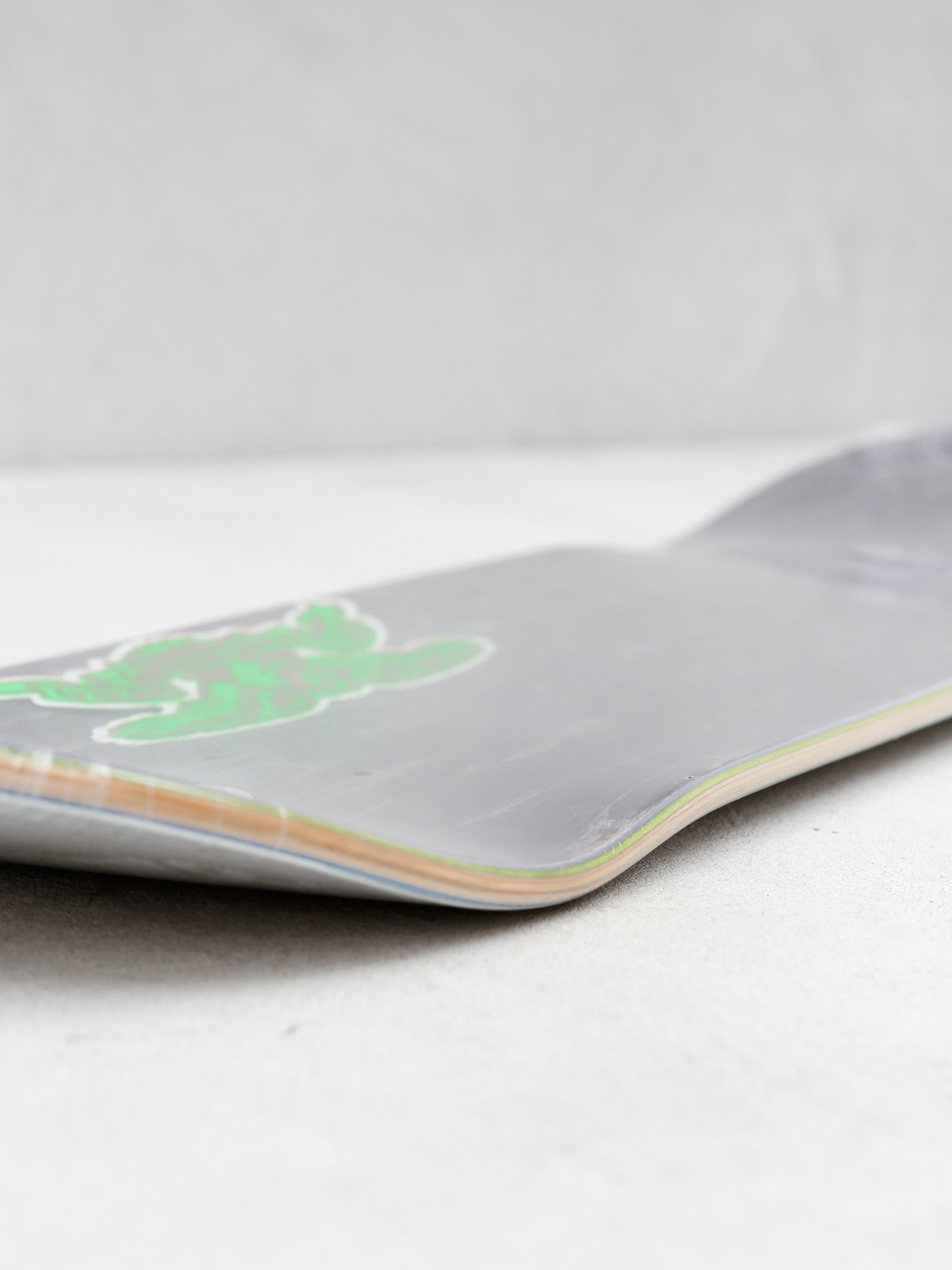 Antihero Classic Eagle Deck (white)