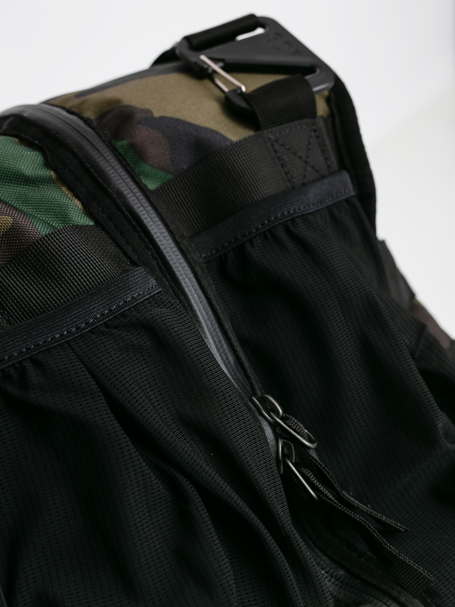 nike sb rpm skate duffle bag