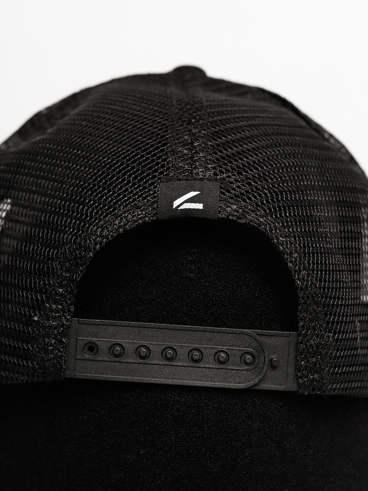 Level Cap Cap (pk black)
