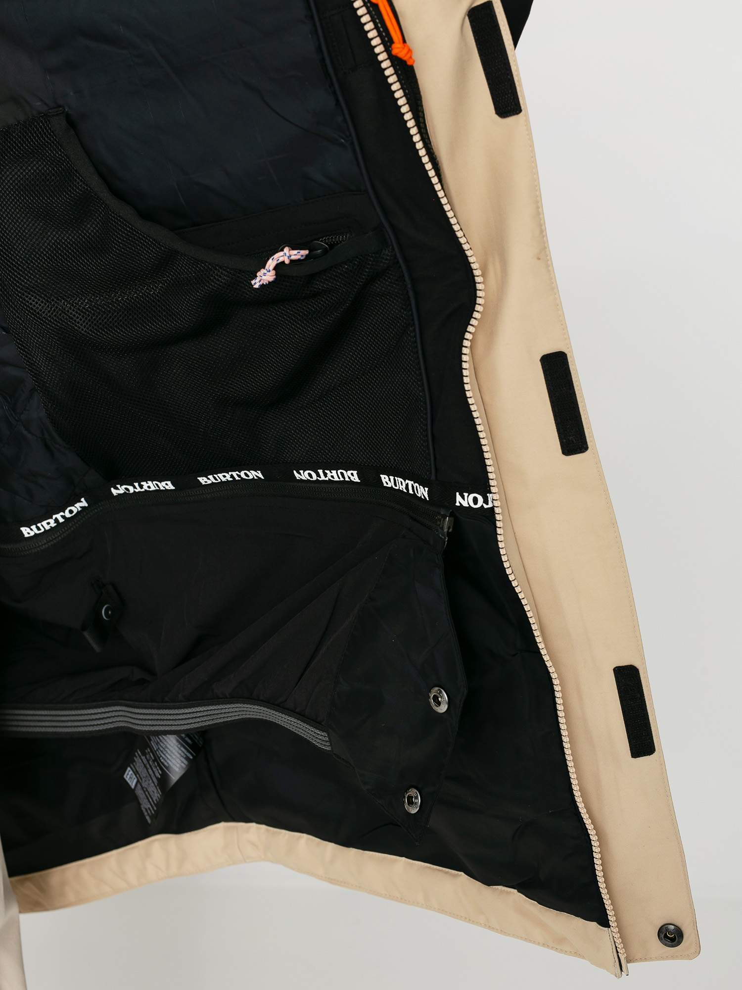 Womens Burton Gore Tex Eyris Snowboard jacket (true black/irish cream)