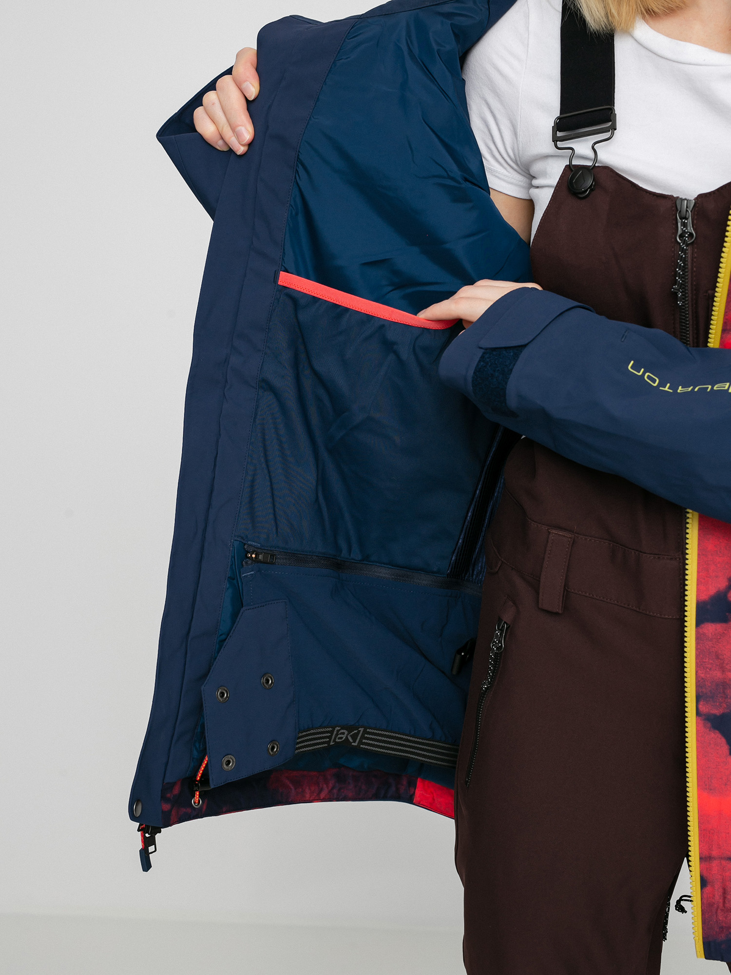 Womens Burton Ak Gore Tex 2L Embark Snowboard jacket (hibiscus pink cloud marble/dress blue)