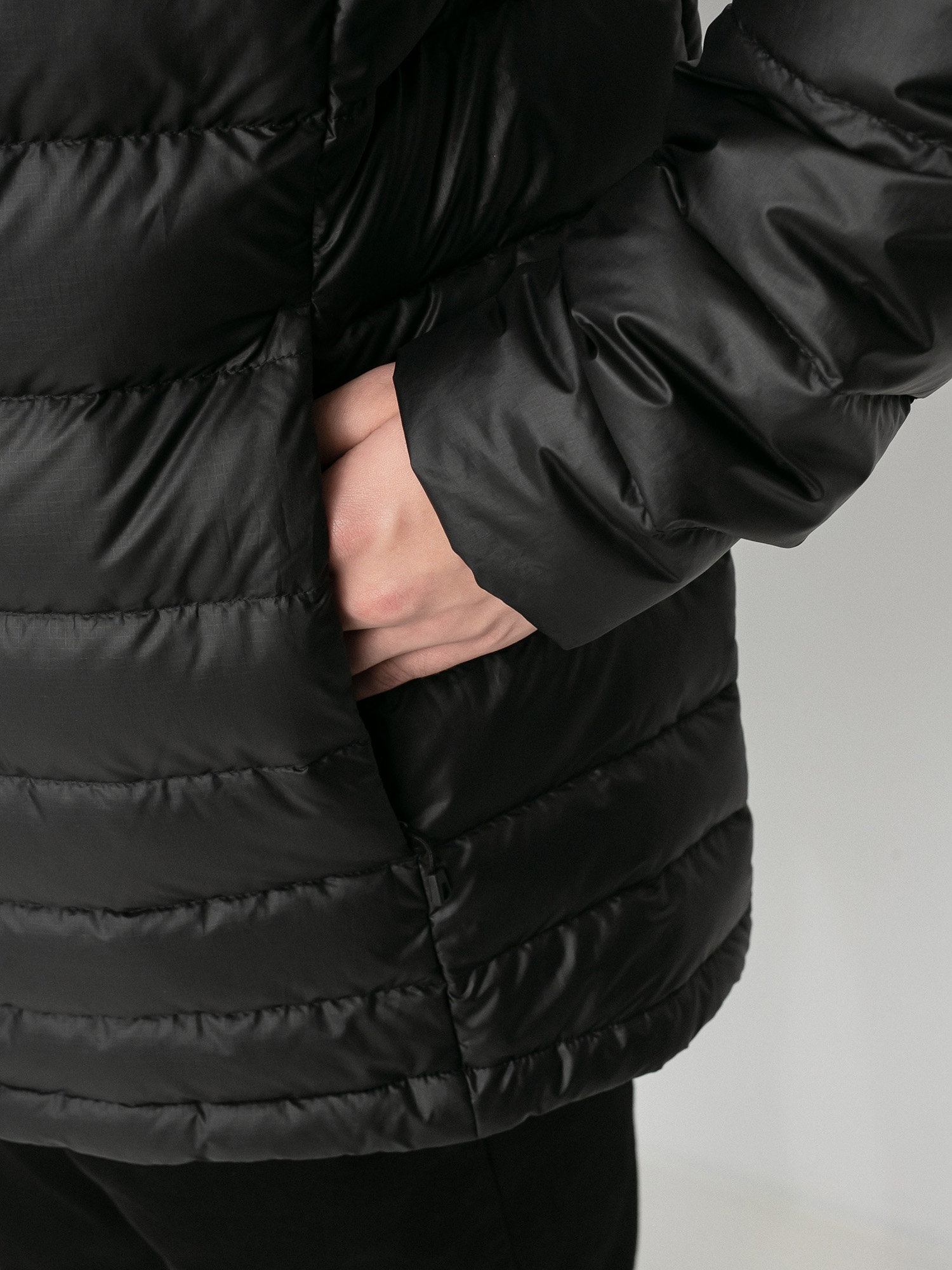 Patagonia Hi Loft Down Jacket (black)