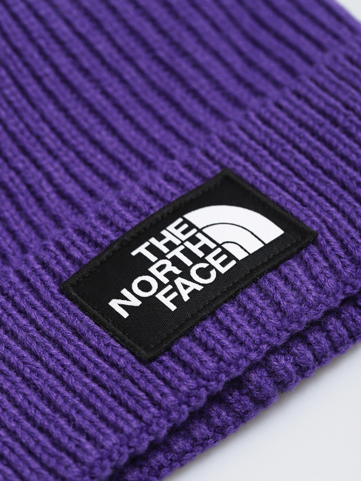 The North Face TNF Logo Box Beanie (peak purple)