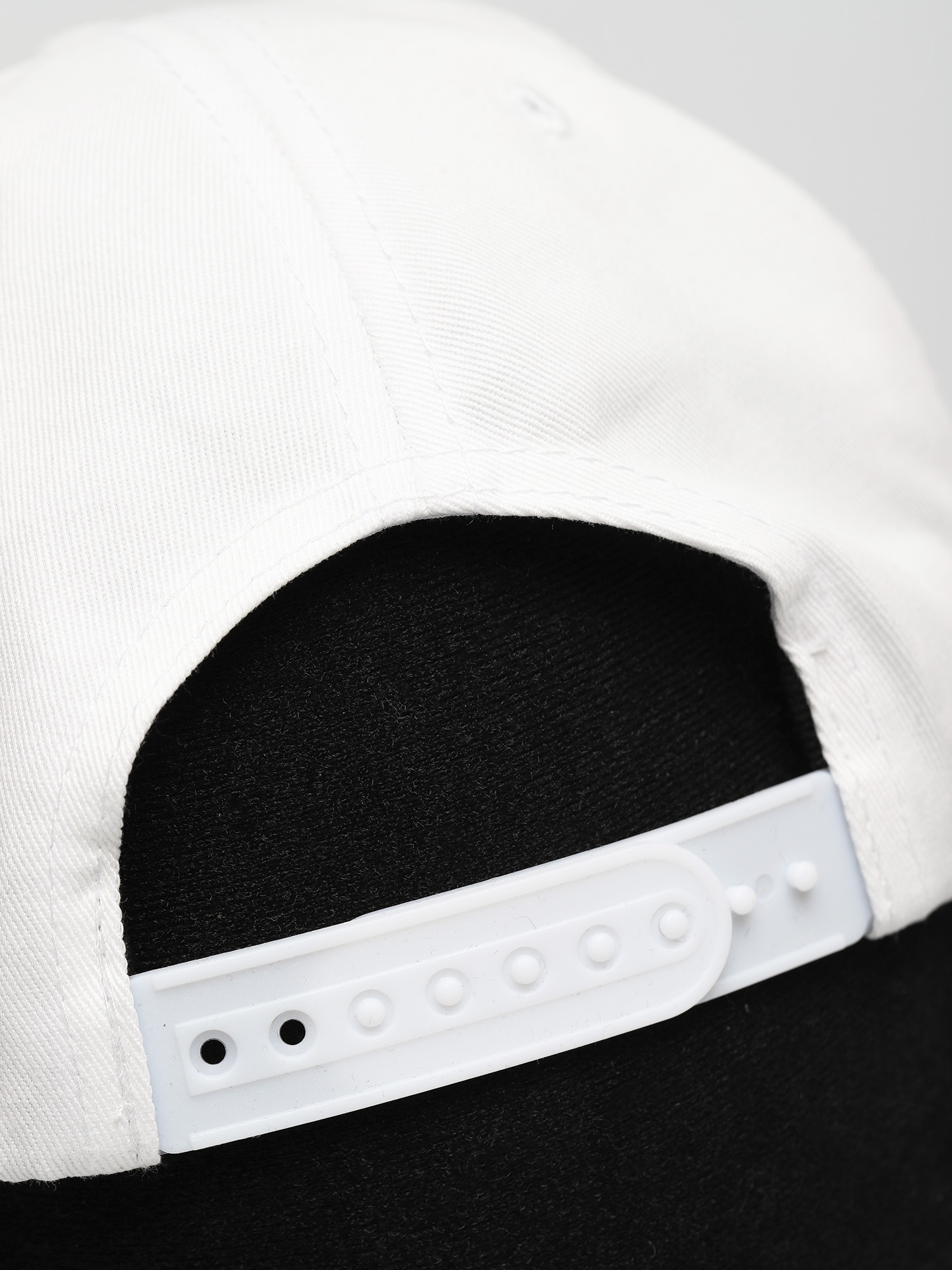 Thrasher Rainbow Mag Snapback ZD Cap 
