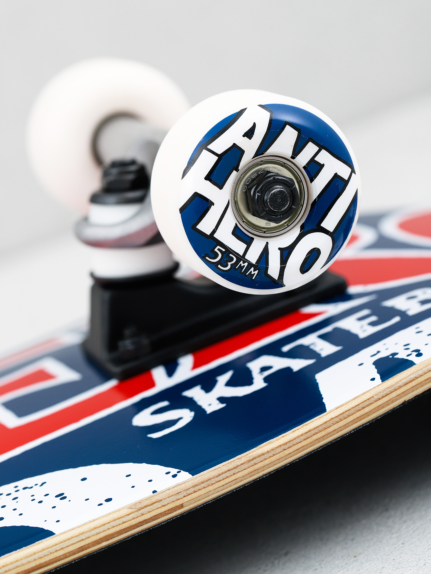 Antihero Blackhero Skateboard (navy/red/white)