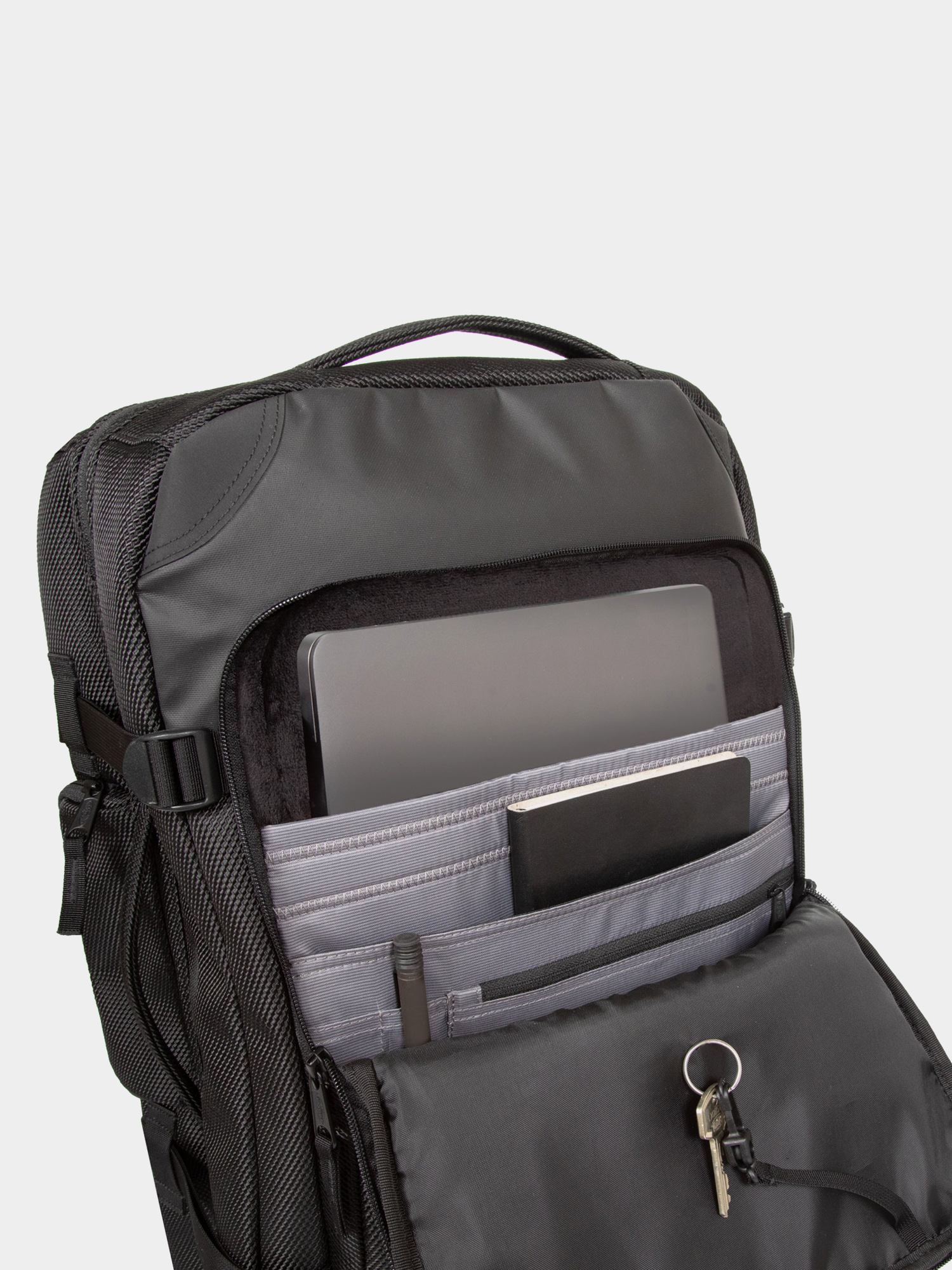 Eastpak Tranzpack Cnnct Suitcase (coat)