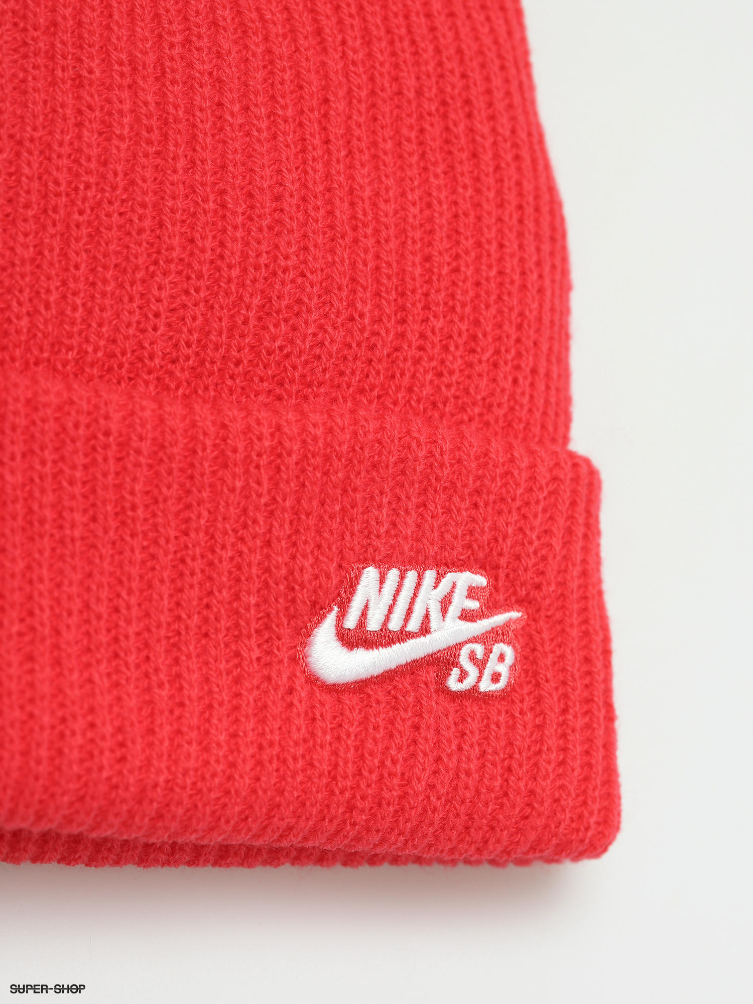 red nike sb beanie