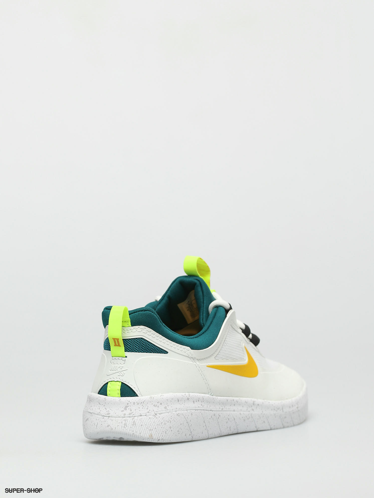 nike sb nyjah free 2 summit white university gold