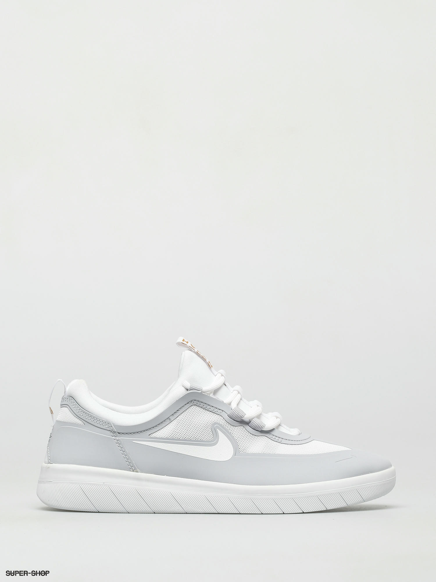 Nike SB Nyjah Free 2 Shoes (sky grey 