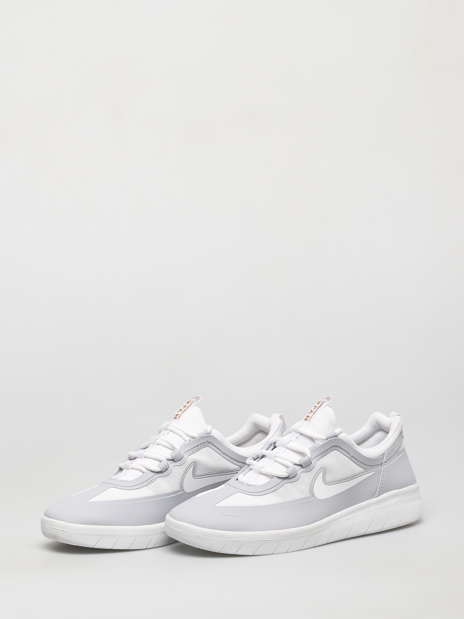 Nike SB Nyjah Free 2 Shoes (sky grey/white sky grey metallic gold)