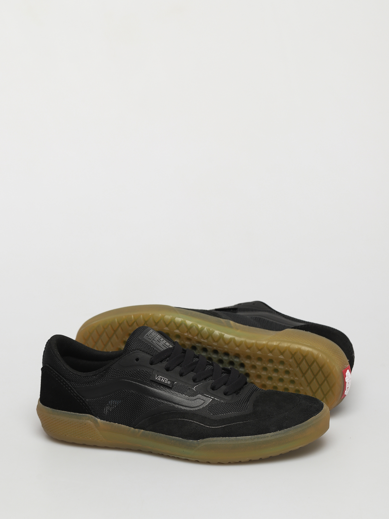 Vans Ave Pro Shoes (black/gum)