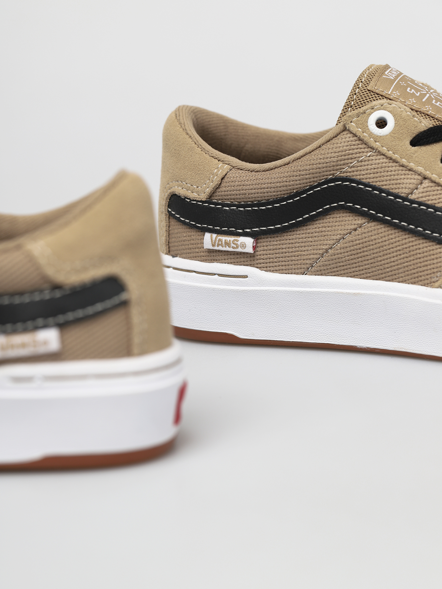 vans berle pro beige