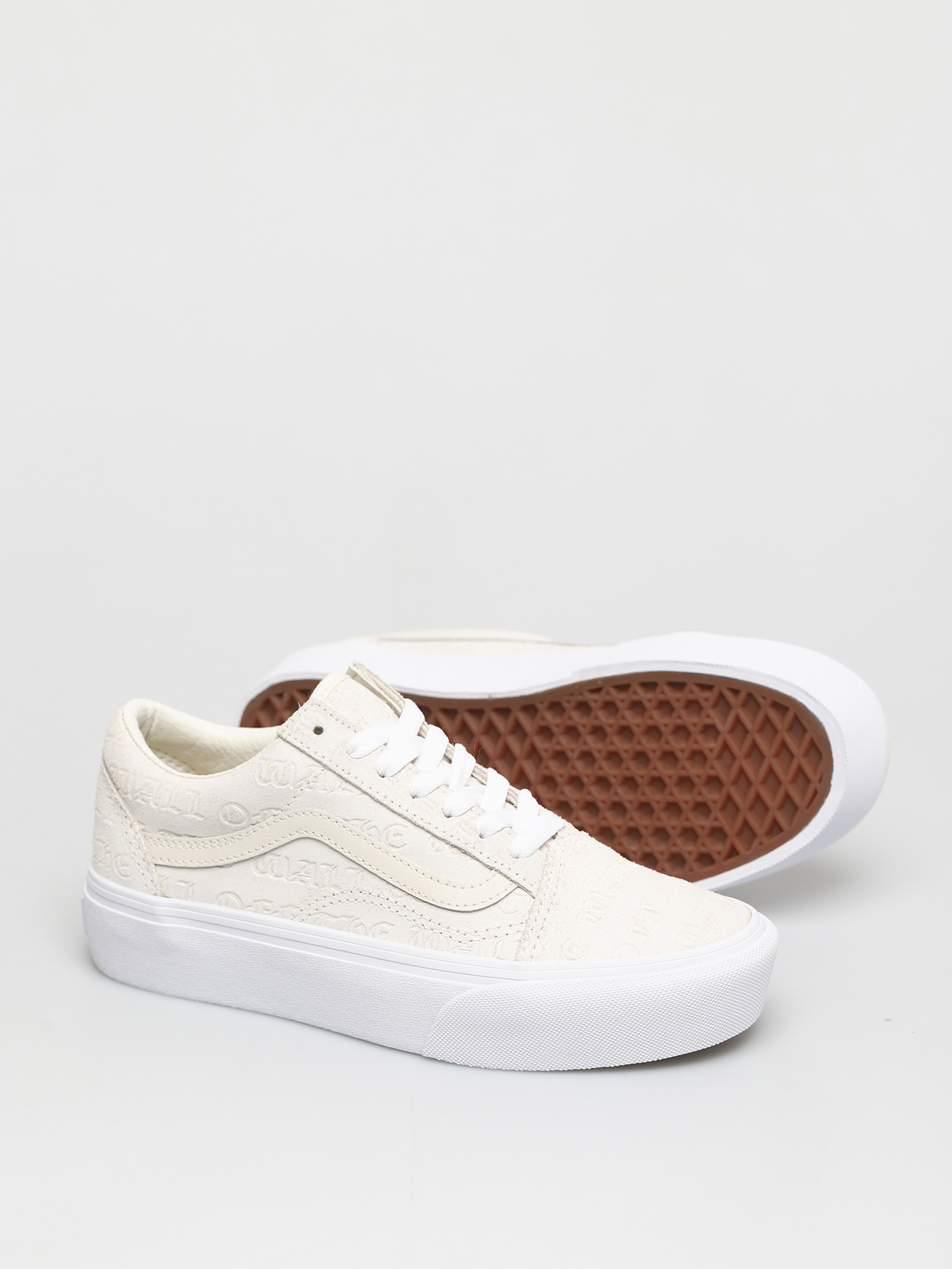 Vans Old Skool Platform Shoes (deboss otw marshmallow/marshmallow)