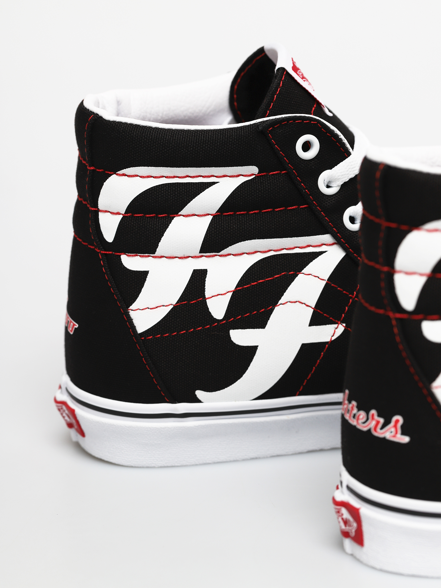 Vans Foo Fighters Sk8 Hi Shoes (black/true white)