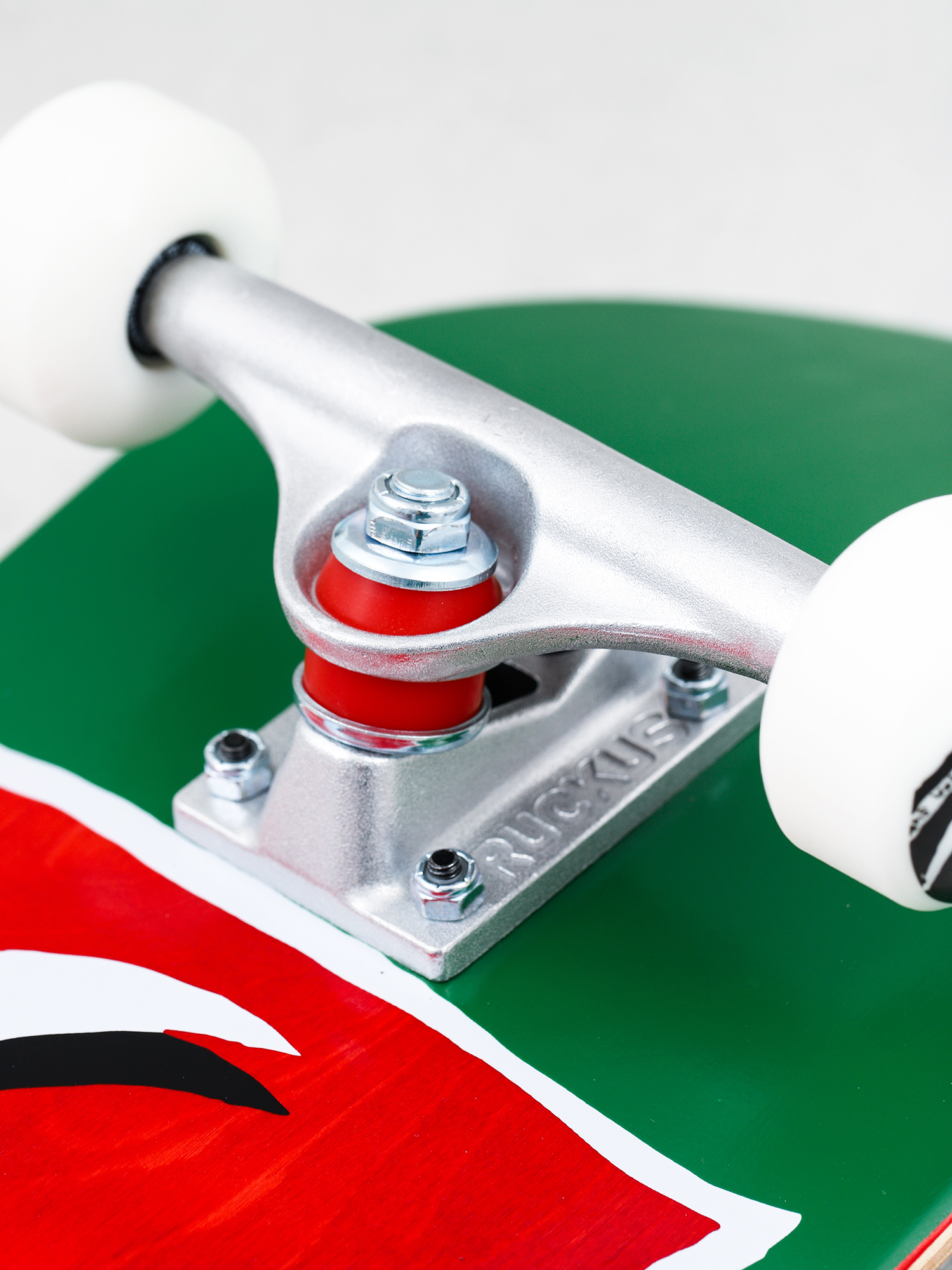 Foundation Star And Moon V2 Skateboard (green)