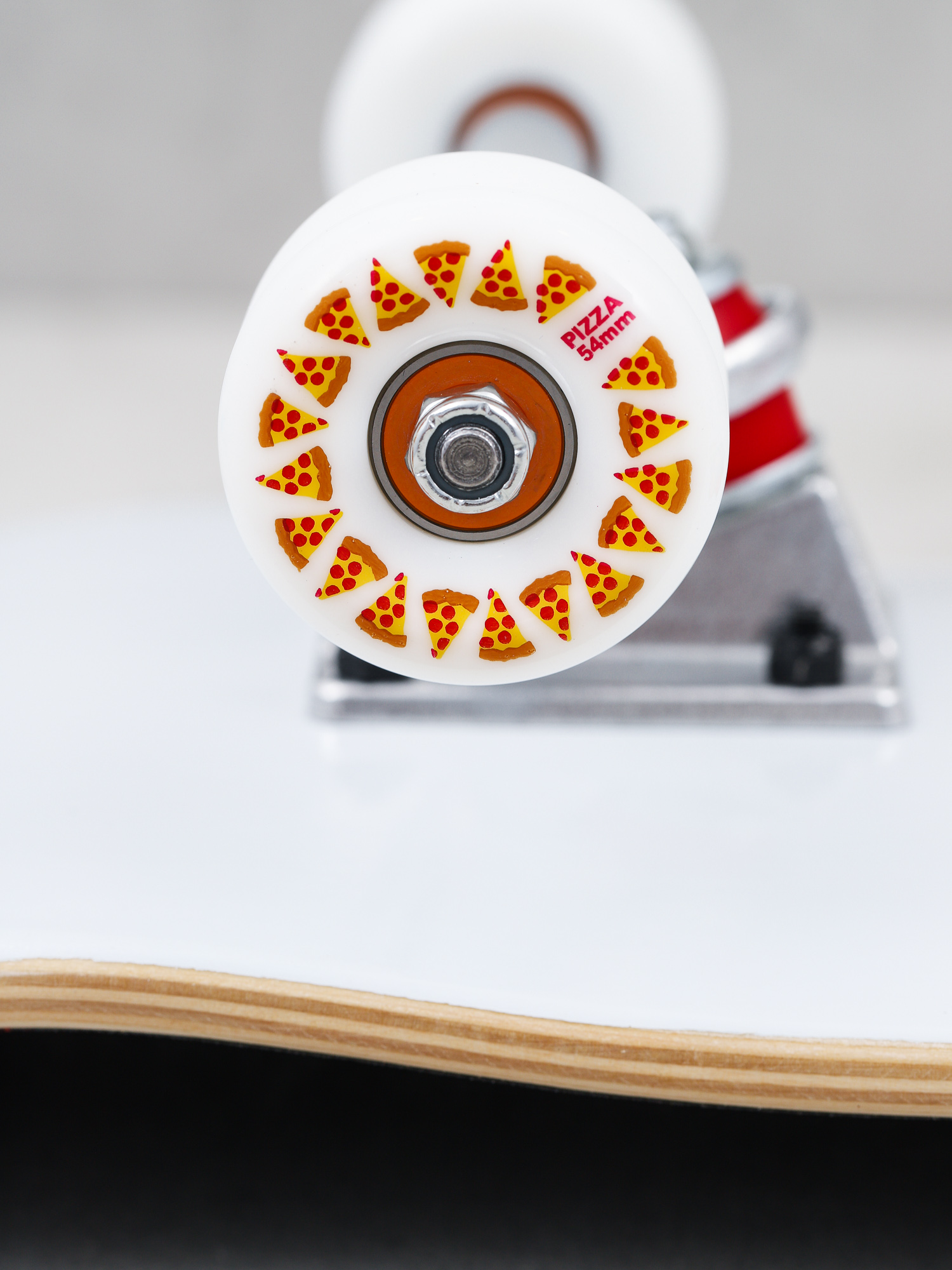 Pizza Skateboards Chucky Skateboard (white)