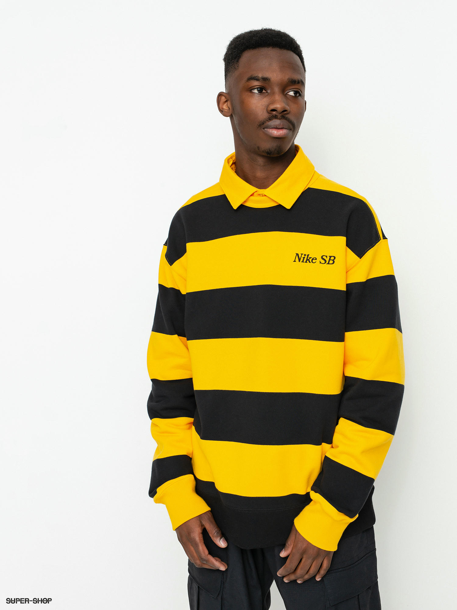 Black and shop yellow crew neck