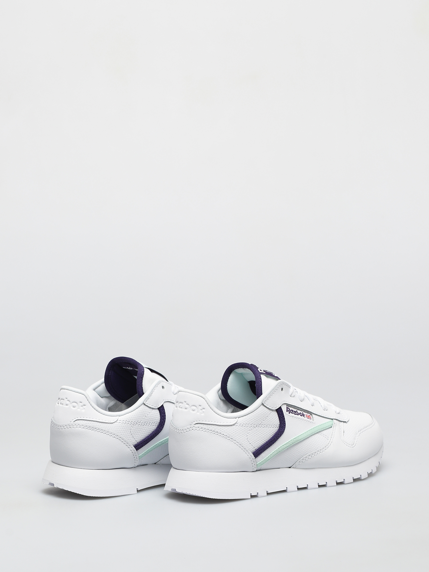 Reebok Cl Lthr Shoes Wmn Cblack Carbon Vecred