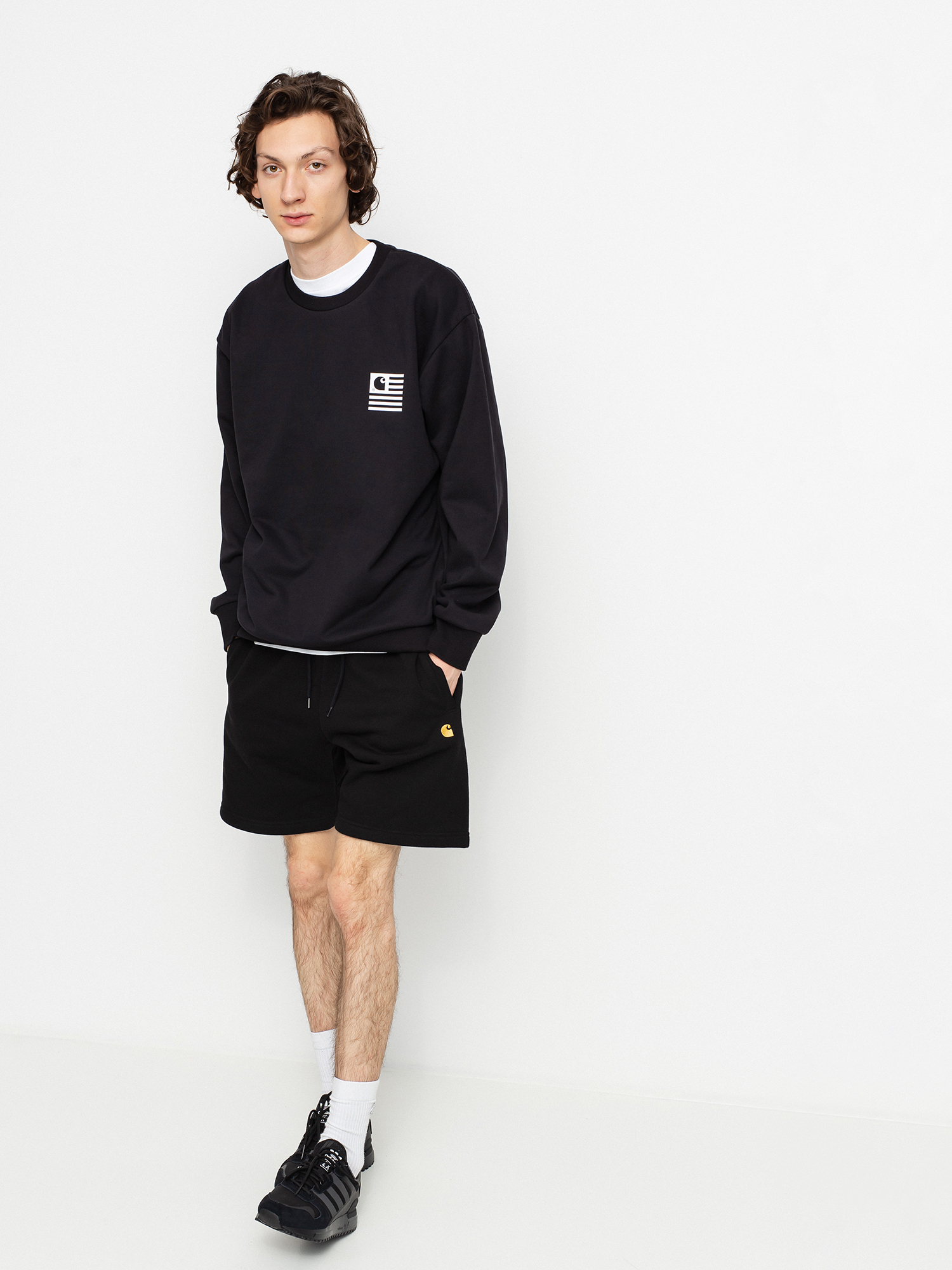 carhartt black crew neck sweatshirt