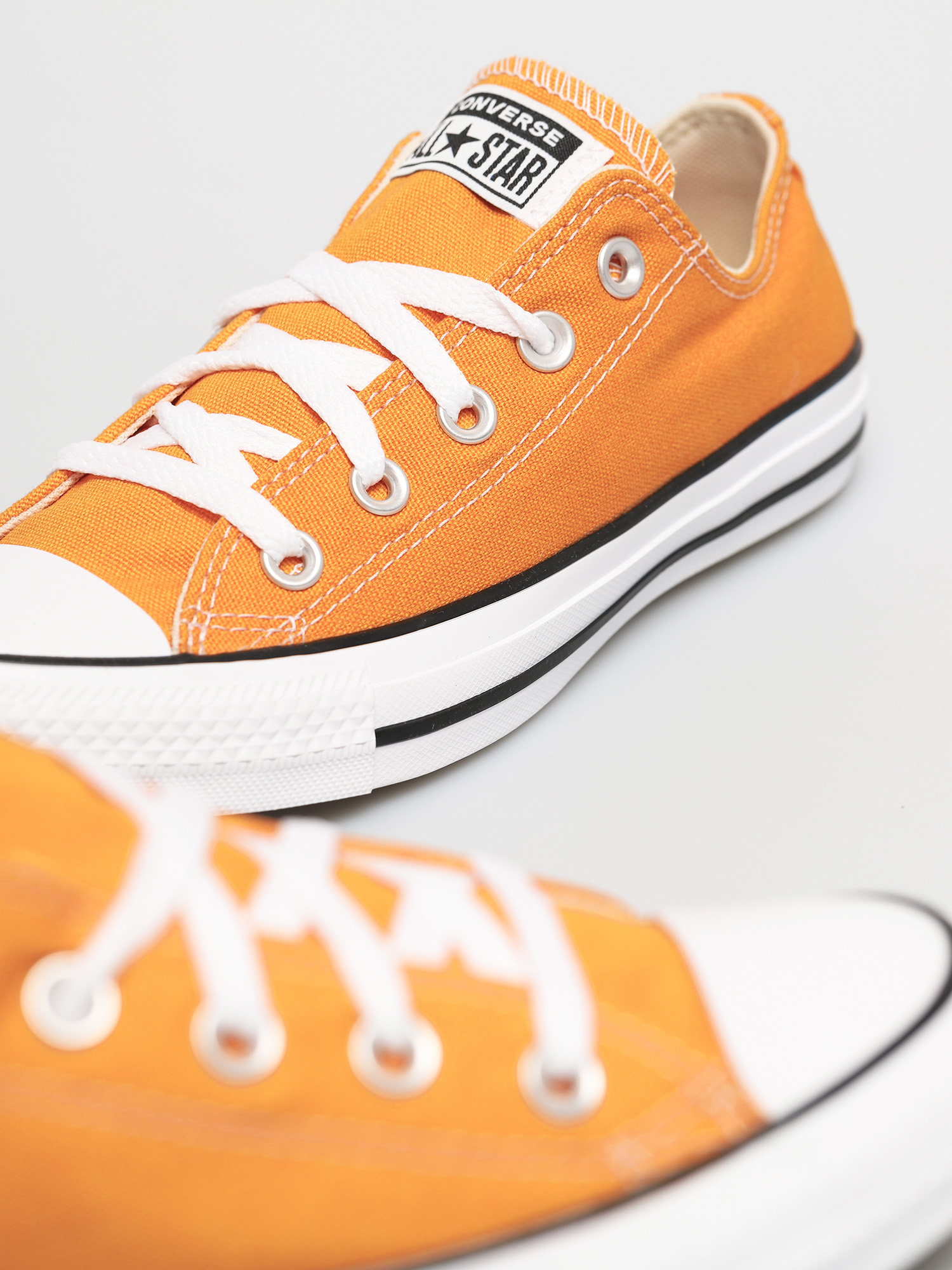 Converse Chuck Taylor All Star Ox Chucks (dark orange)
