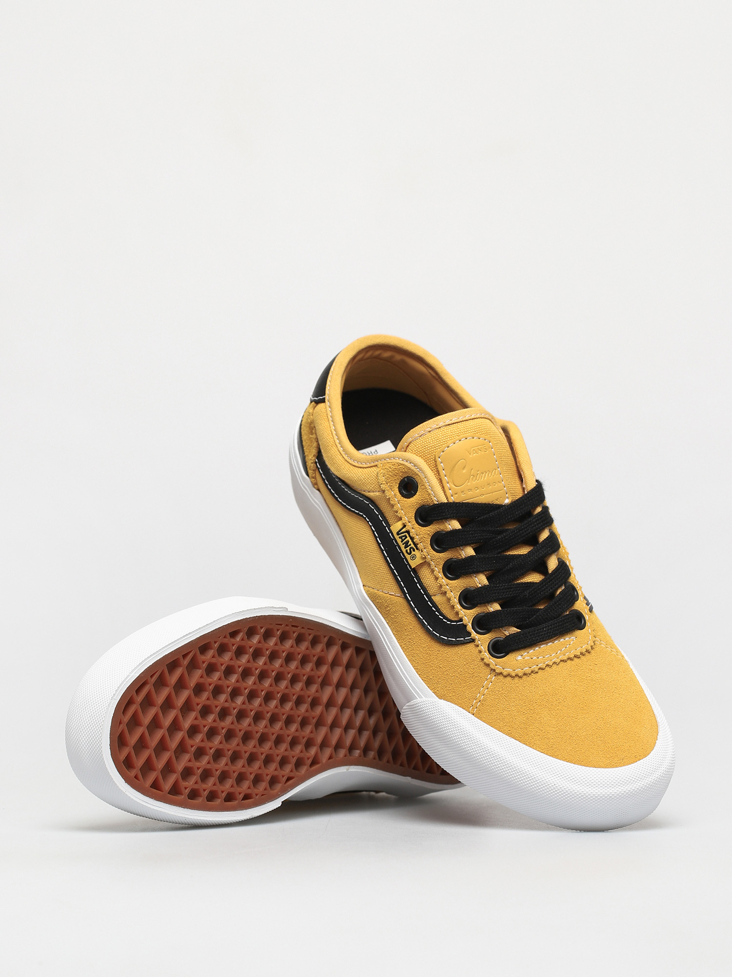 Vans Chima Pro 2 Shoes (gold/black)